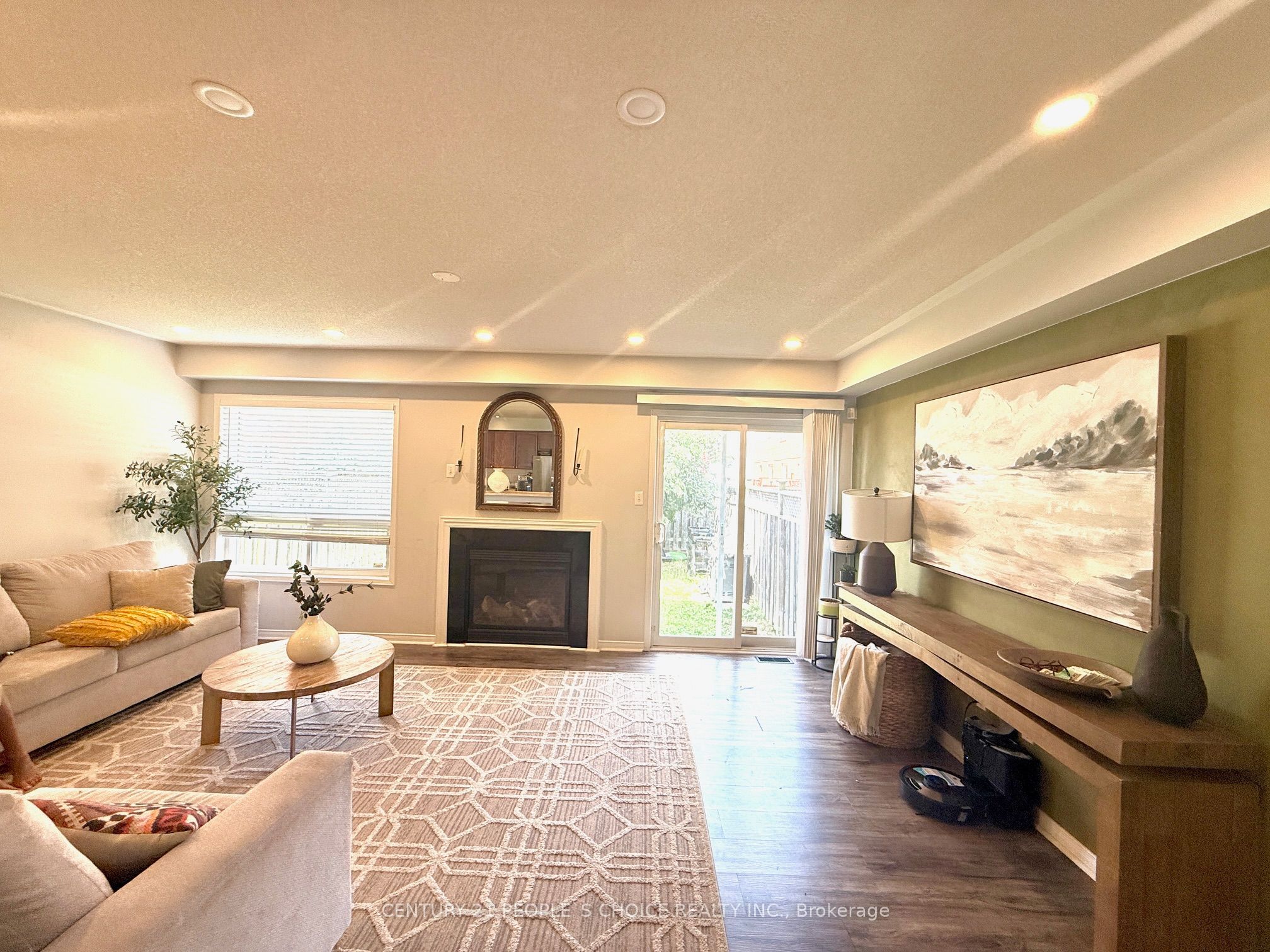 3927 Stardust Drive Property Photo 8
