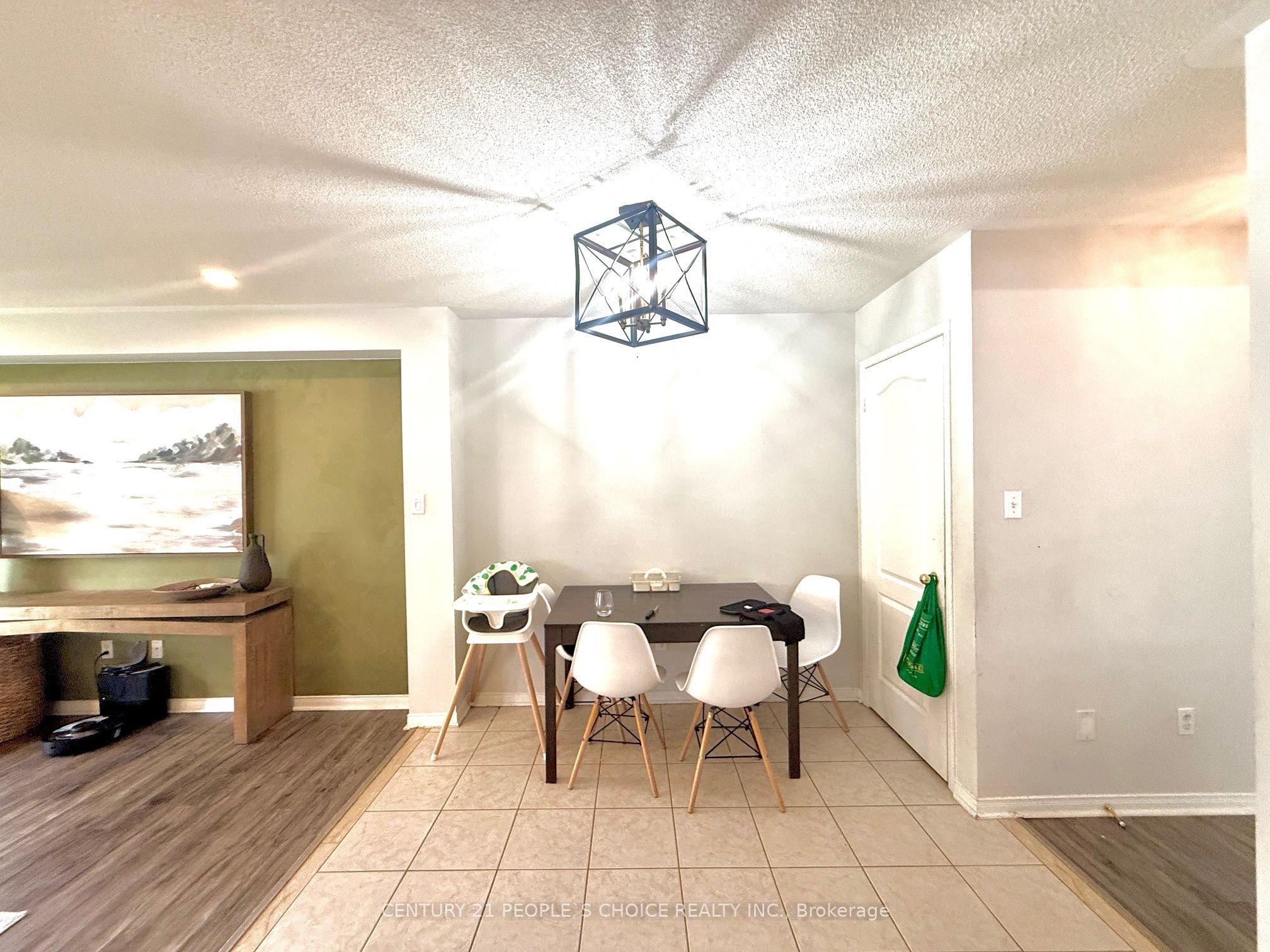 3927 Stardust Drive Property Photo 12