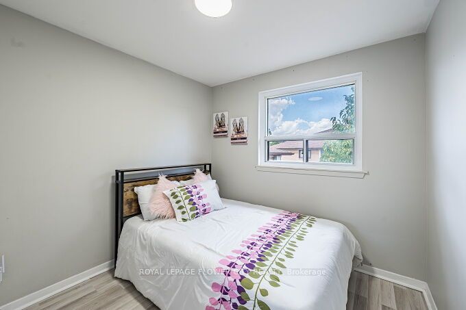 3 Clayhall Crescent Property Photo 21