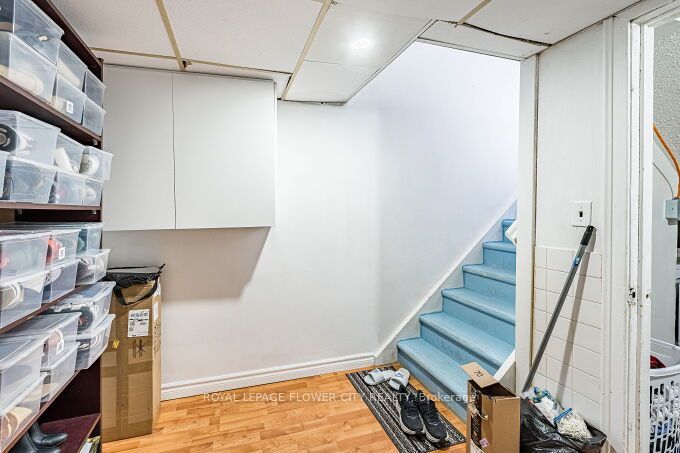3 Clayhall Crescent Property Photo 38