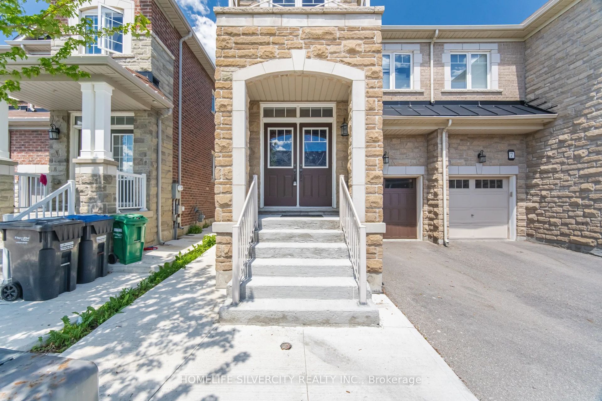 5 Baffin Crescent Property Photo 4