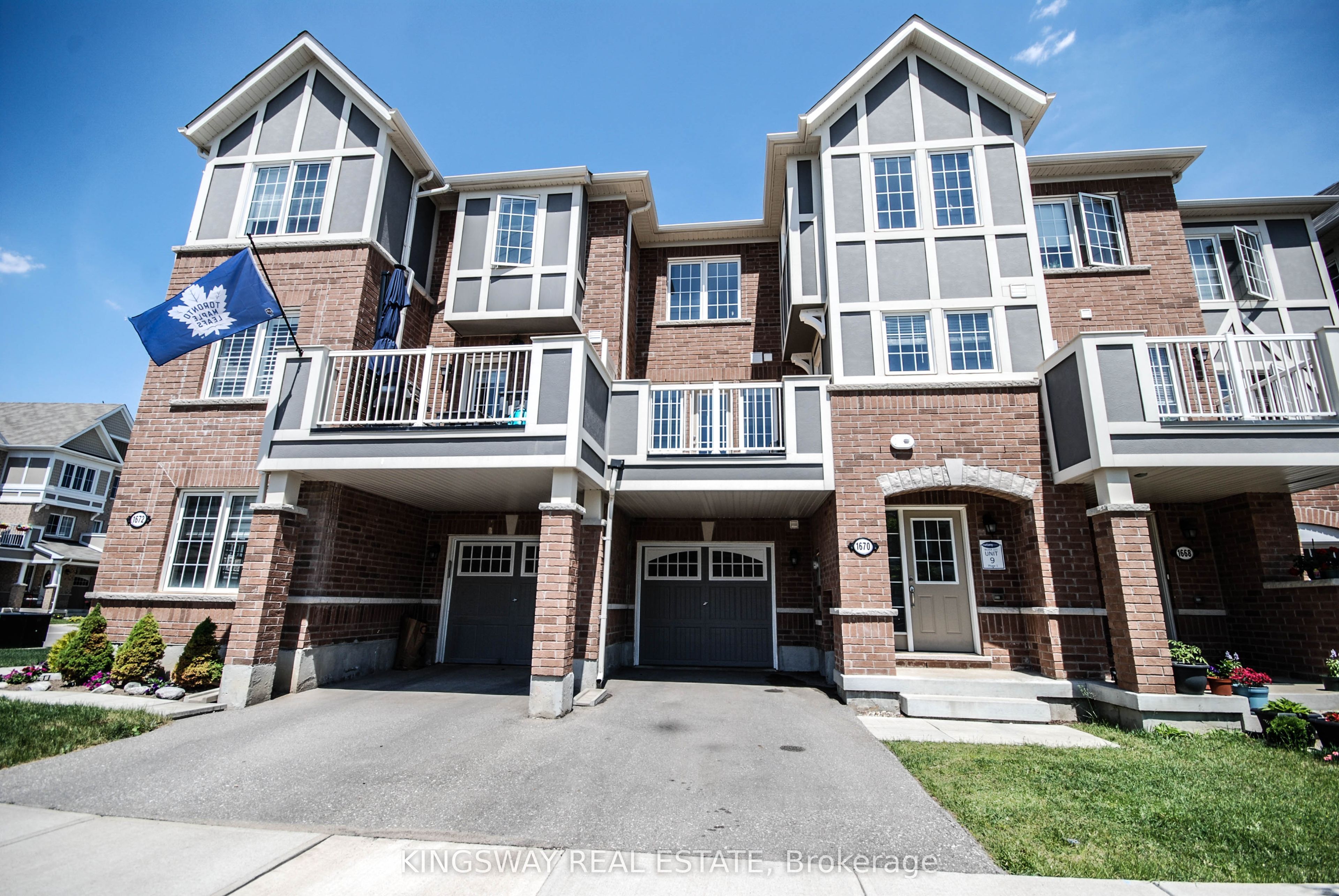 1670 Clitherow Street Property Photo 1
