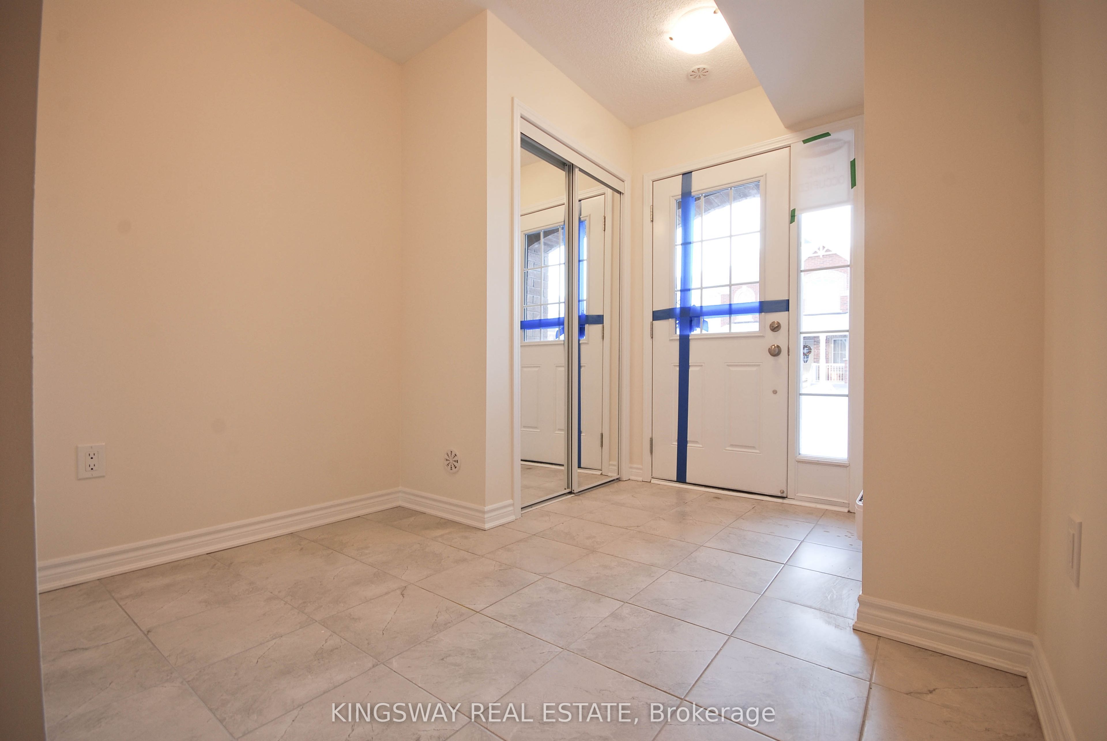1670 Clitherow Street Property Photo 17