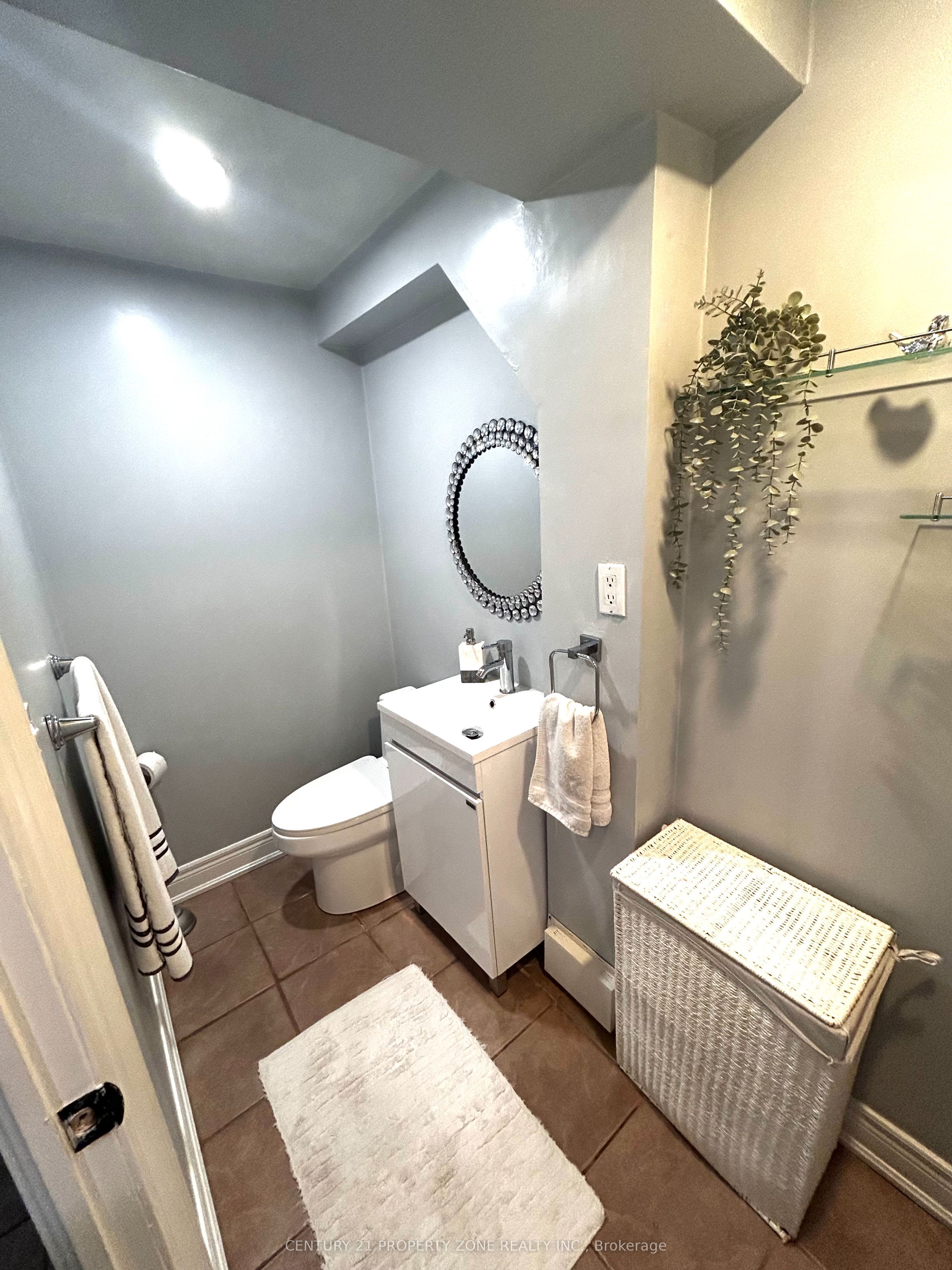 91 Monaco Court Property Photo 17
