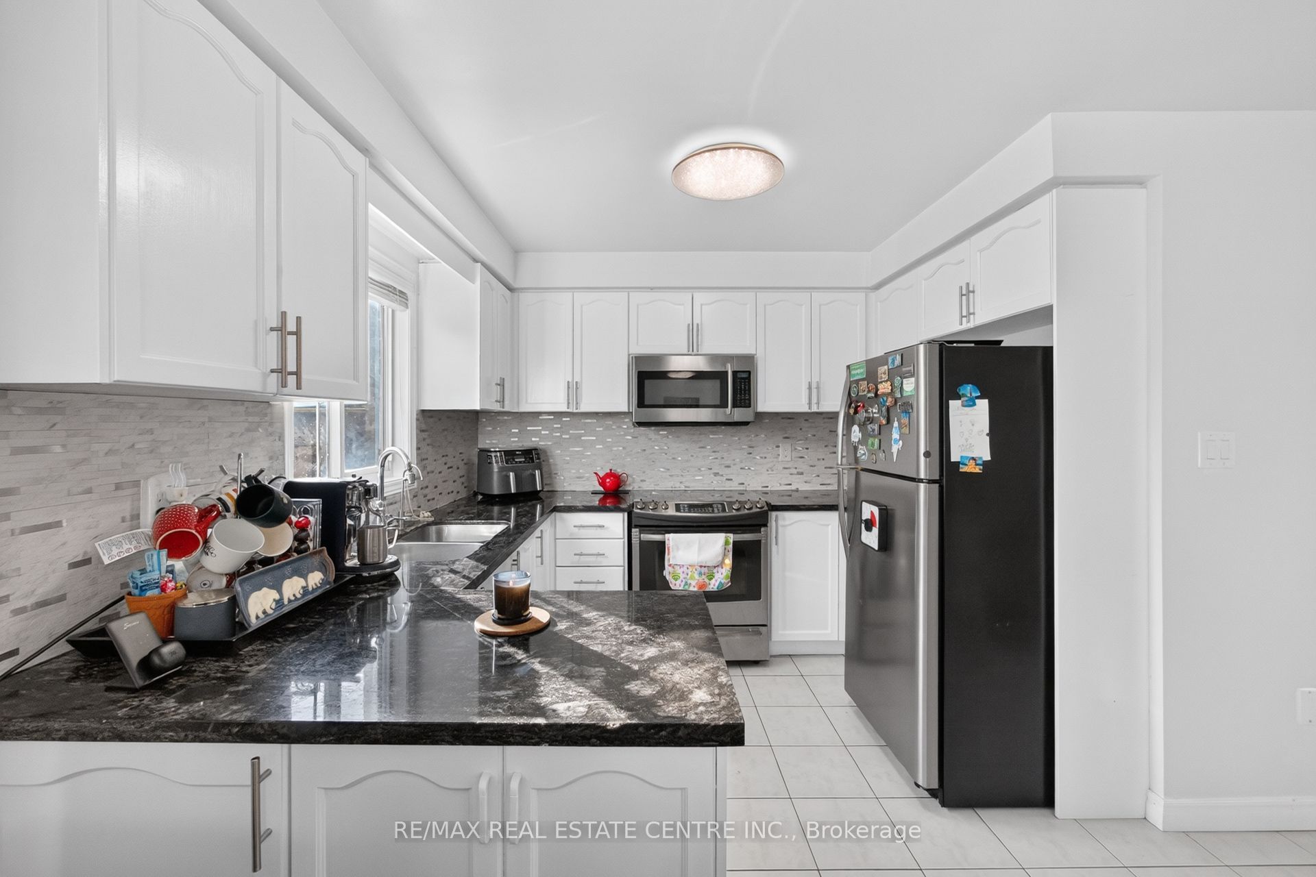 8 Flatlands Way Property Photo 8