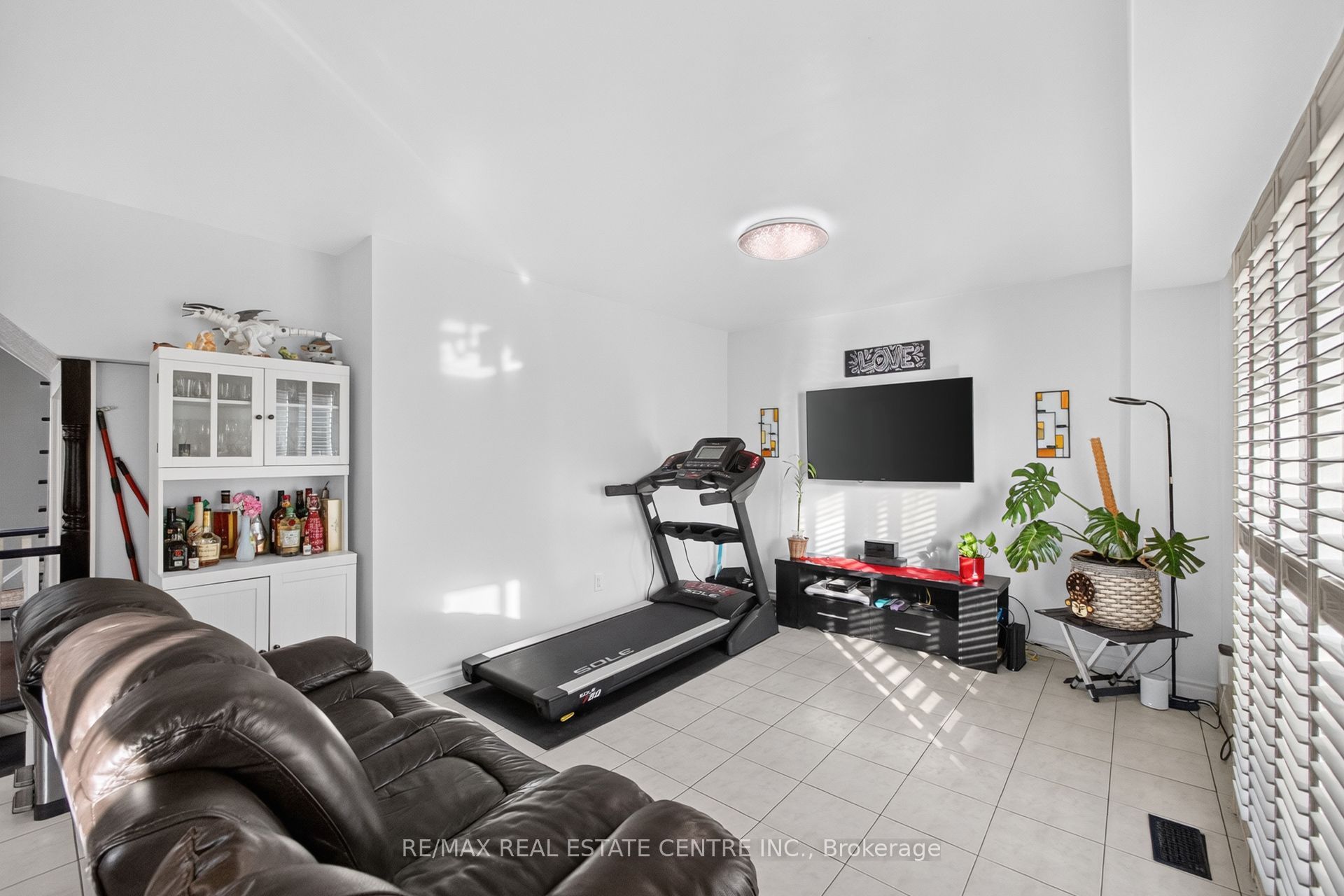 8 Flatlands Way Property Photo 14