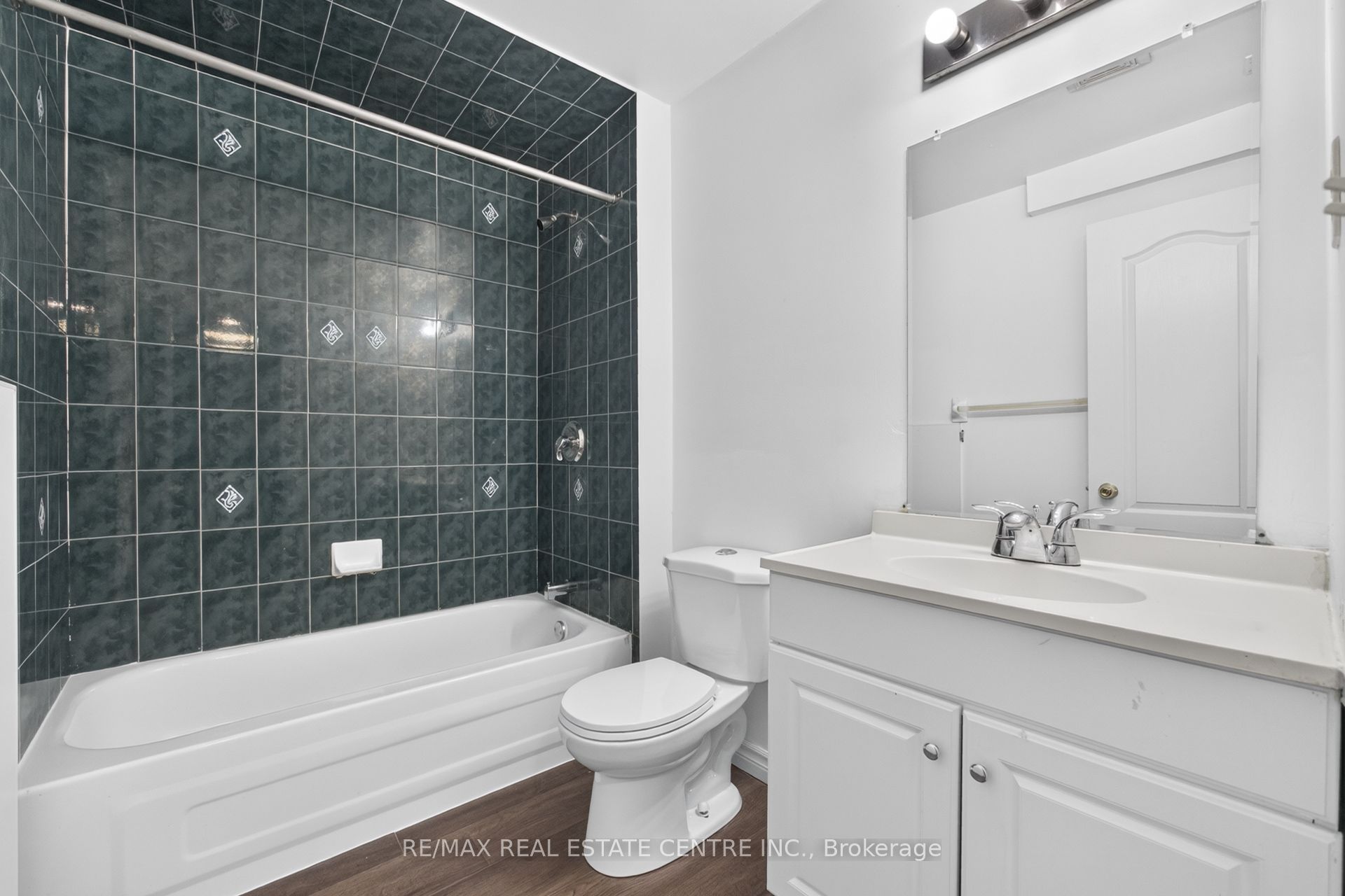 8 Flatlands Way Property Photo 34