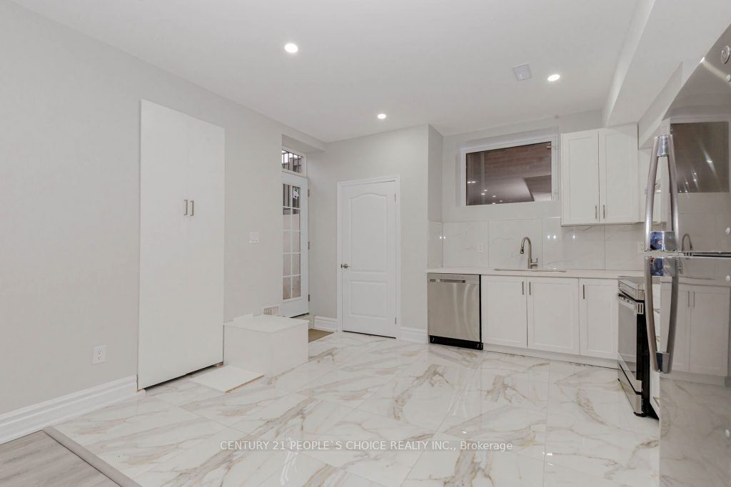 4 Cachet Court Lower Property Photo 15