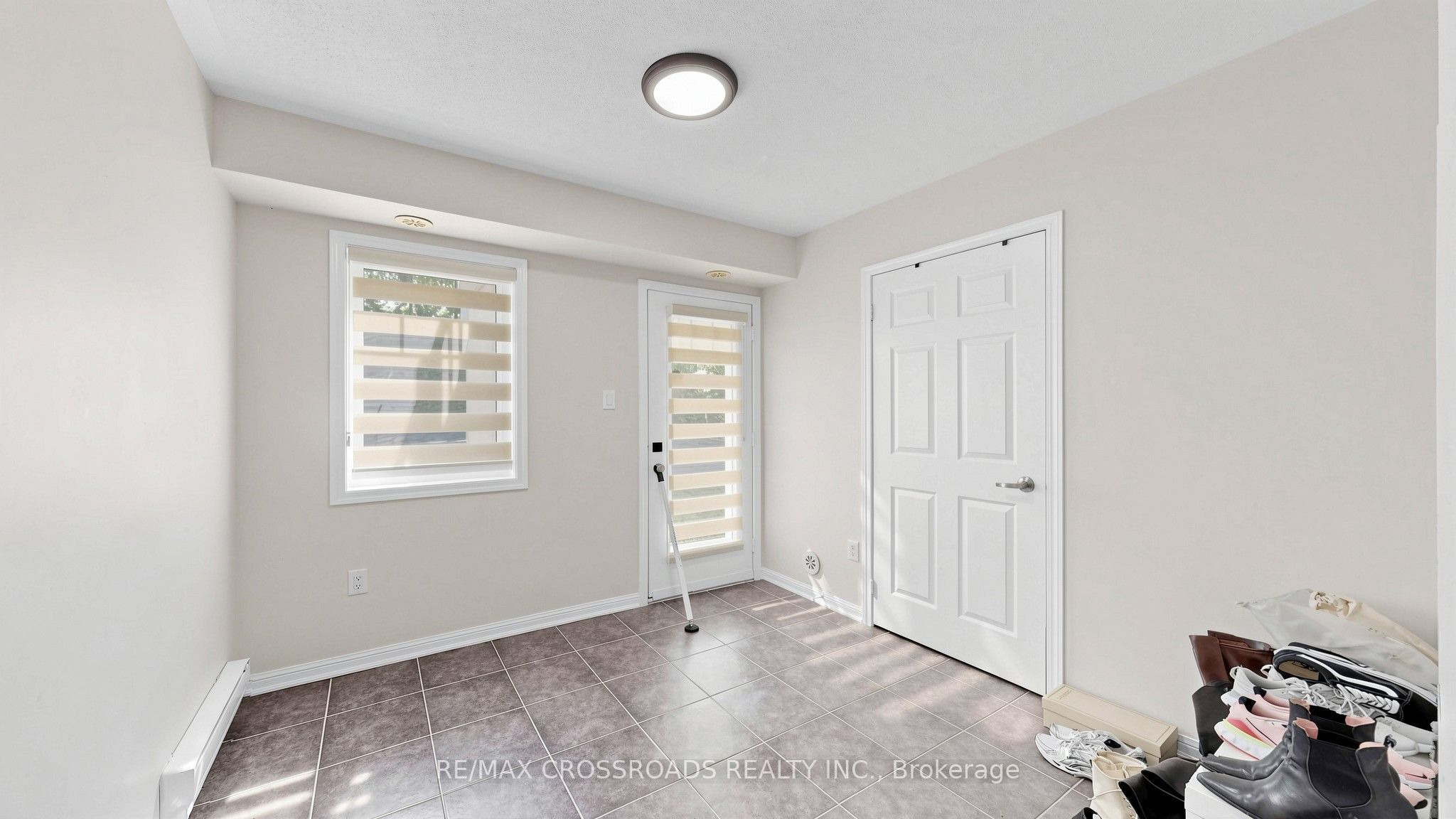 6020 Derry Road 68 Property Photo 34