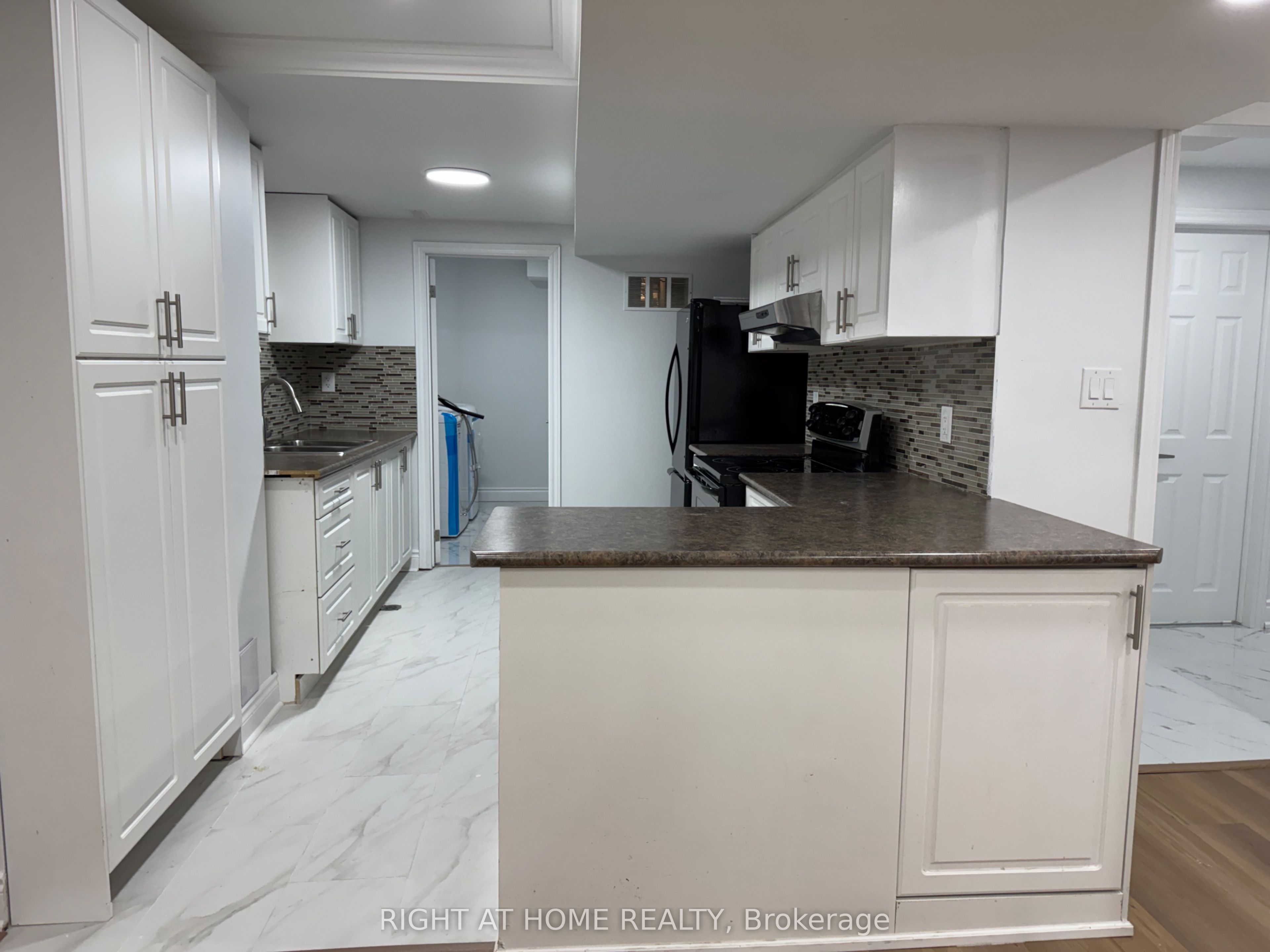 372 Winfield Terrace Basement Property Photo 2