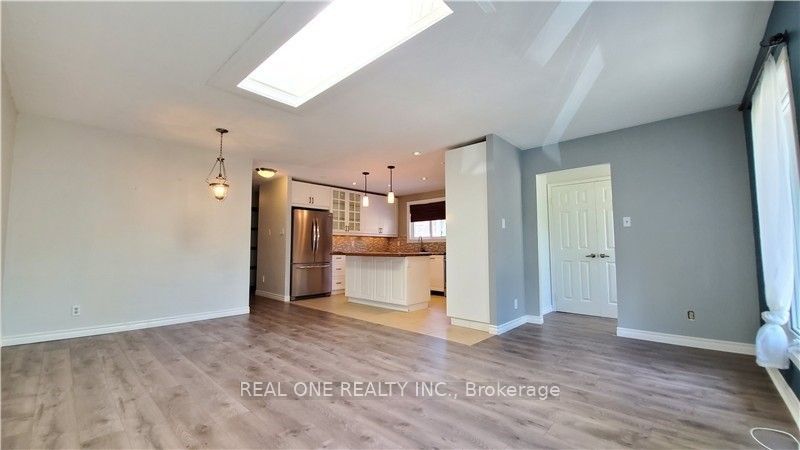 133 Mccraney Street #upper Property Photo 5