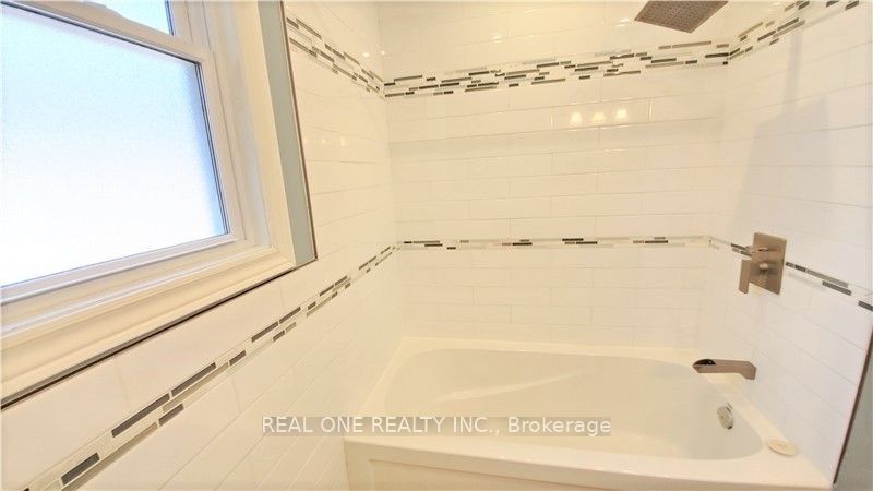 133 Mccraney Street #upper Property Photo 9