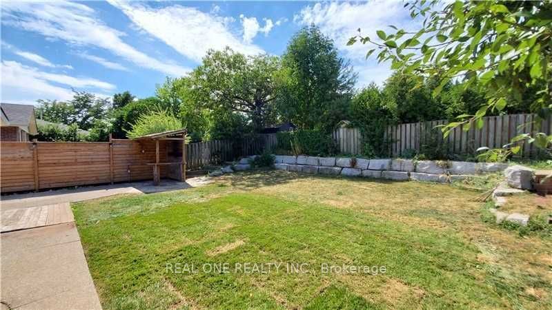 133 Mccraney Street #upper Property Photo 15
