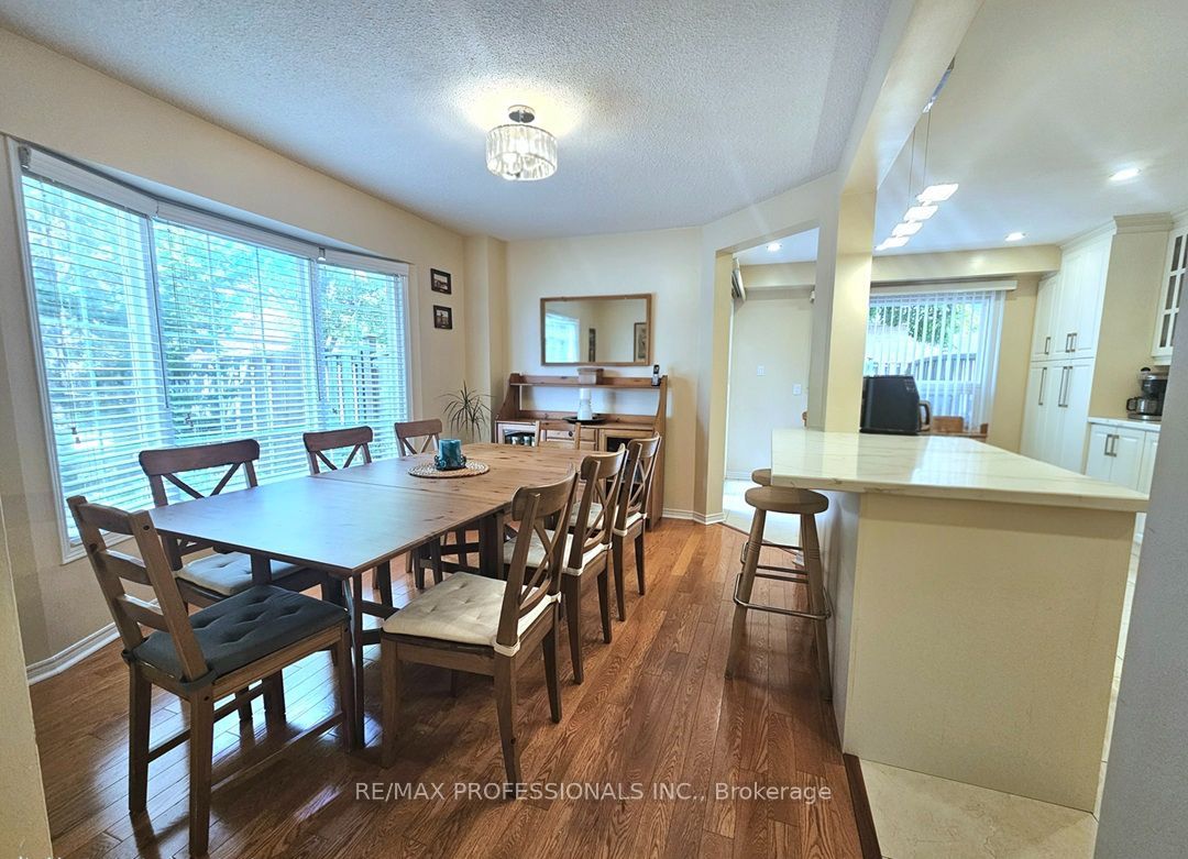 500 Silverthorne Crescent 1 Property Photo 19