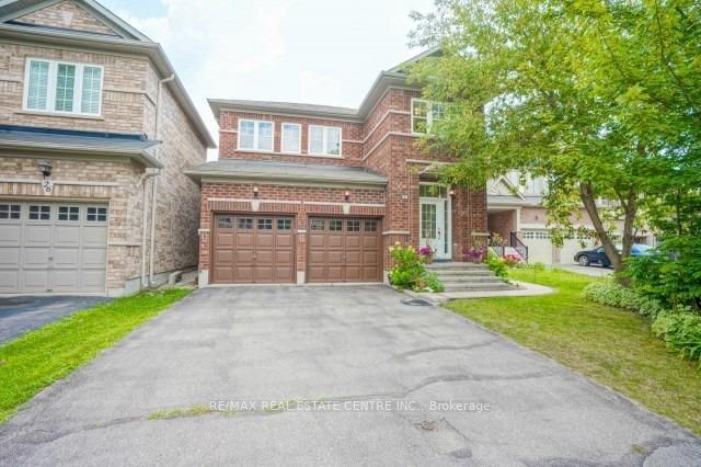 28 Stephanie Avenue Property Photo 1