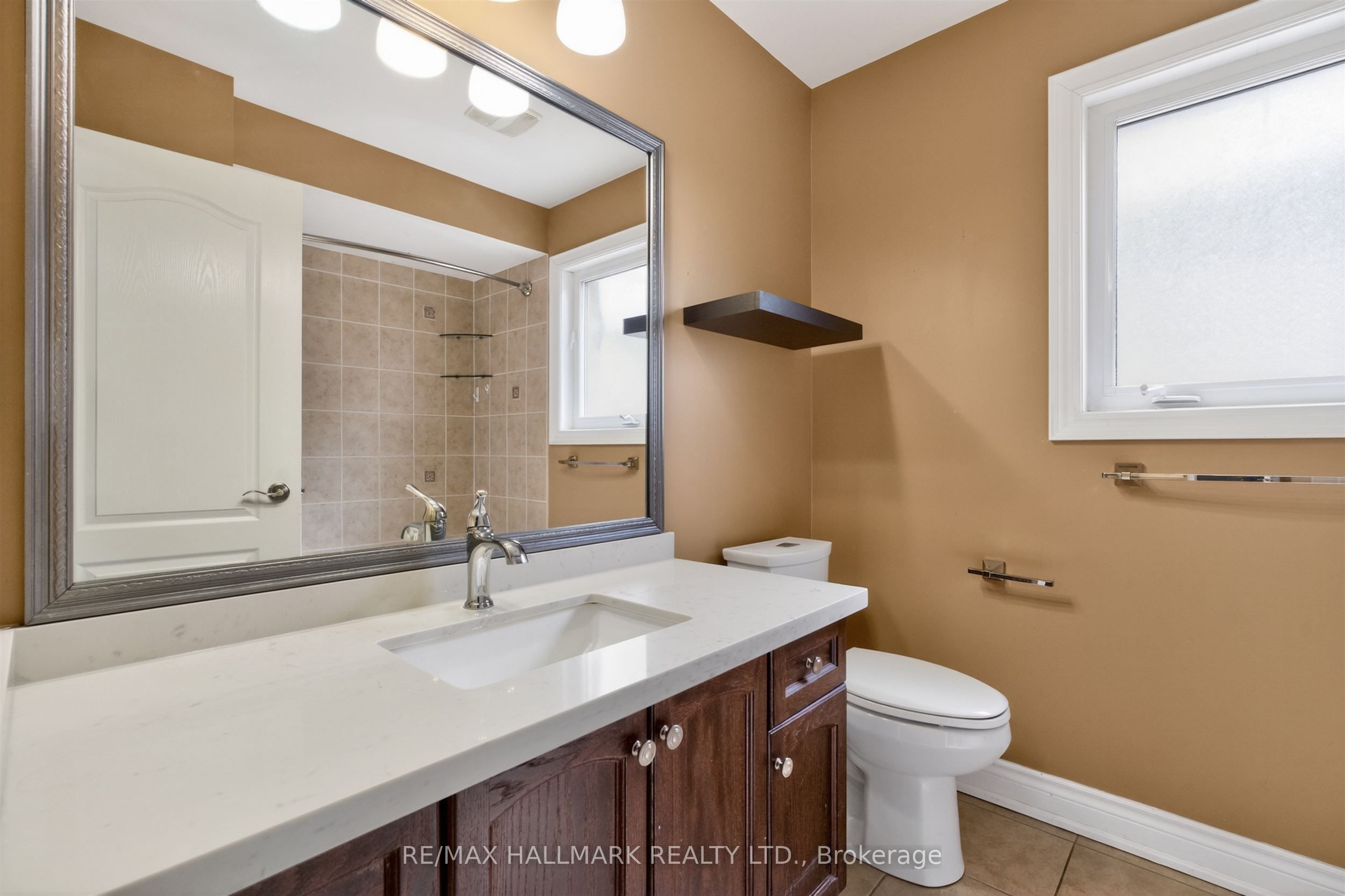 99 Royal West Drive Property Photo 33
