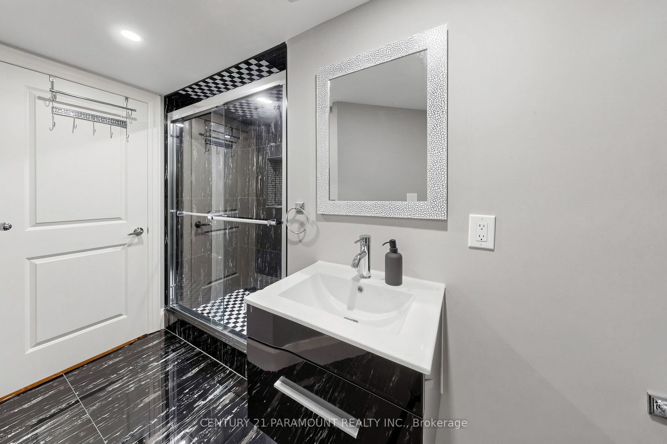48 Edmund Street Property Photo 33