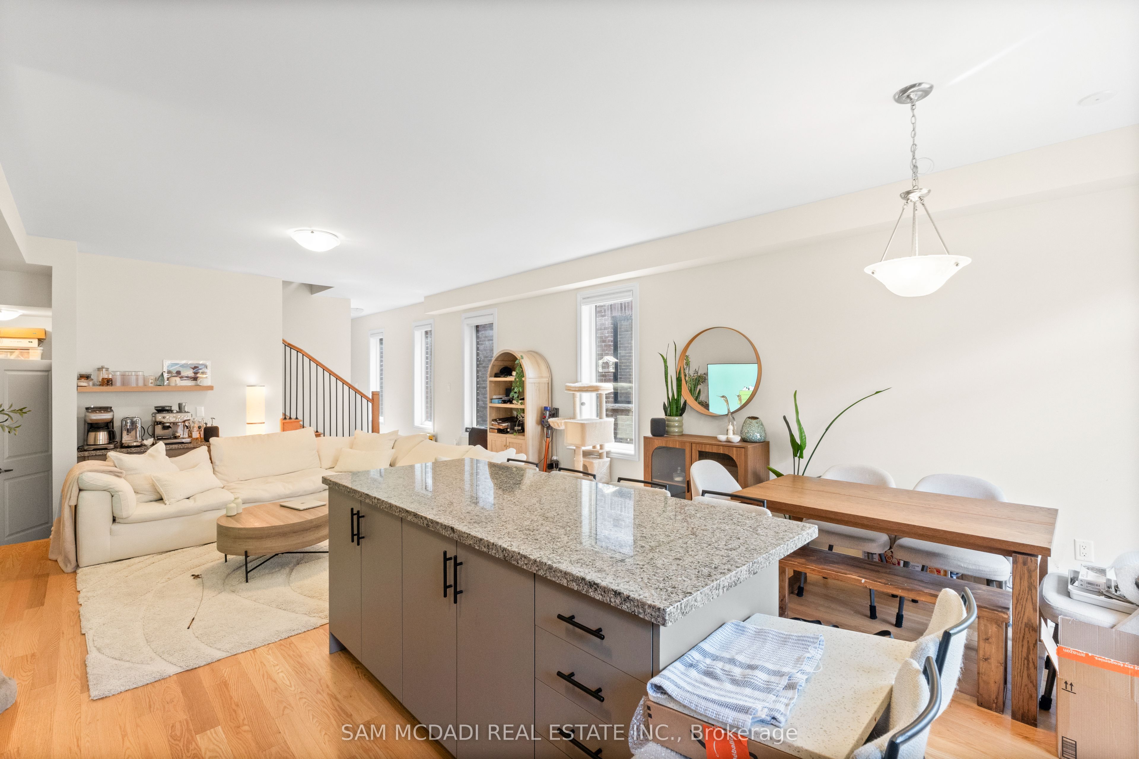 1429 Almonte Drive Property Photo 1