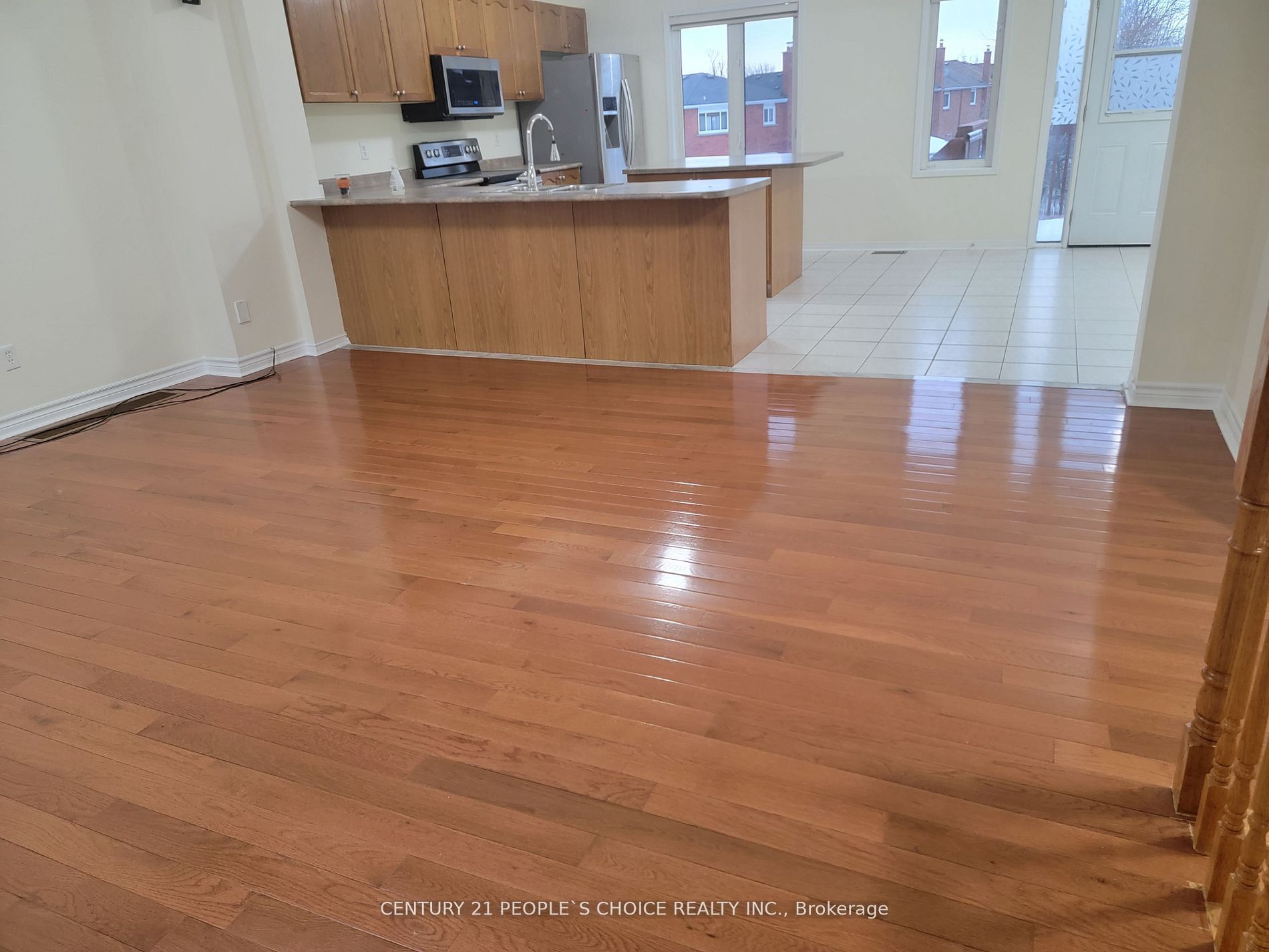 783 Millworks Crescent Upper Property Photo 4