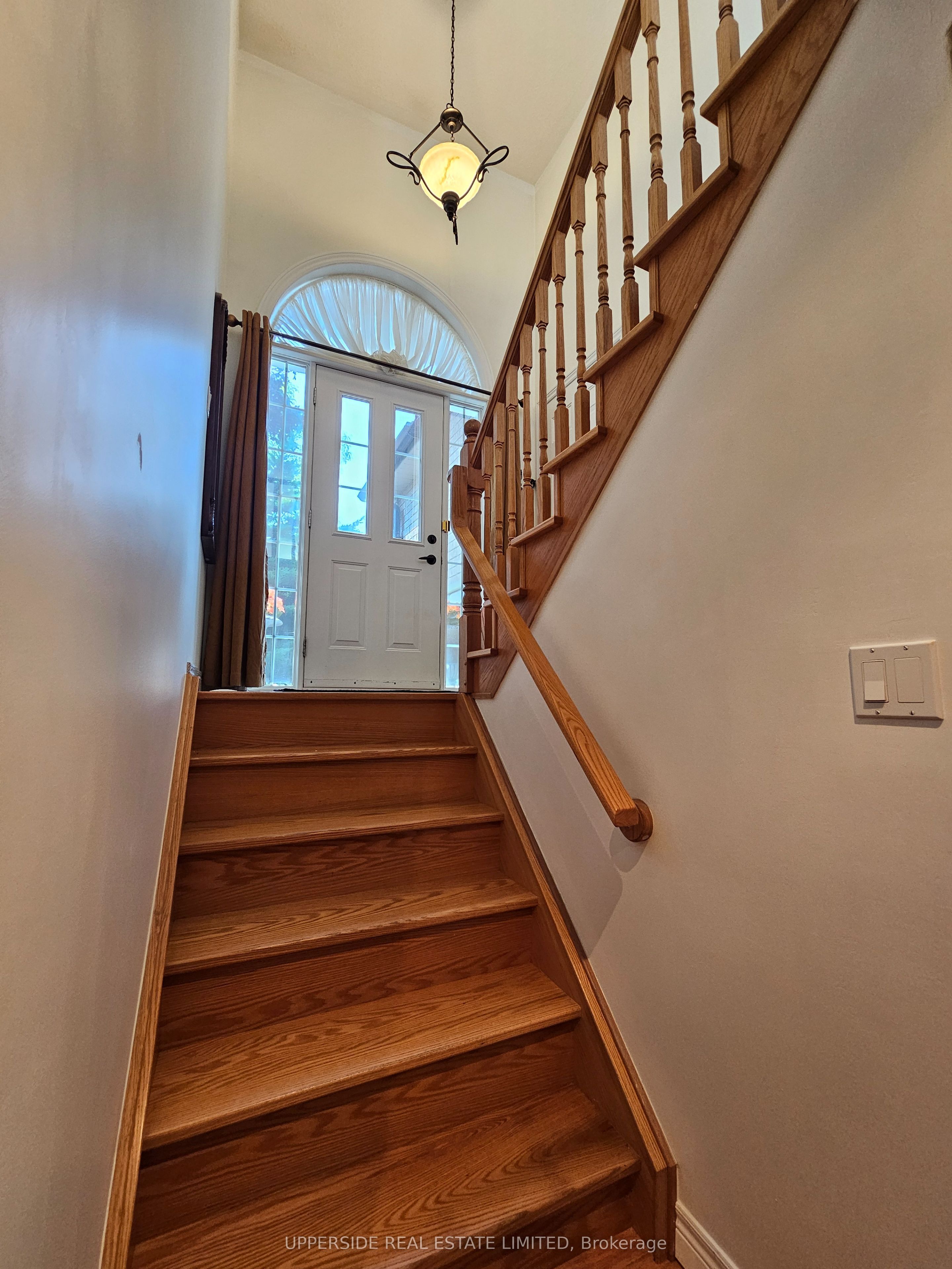 4 Kingsley Road S Property Photo 21