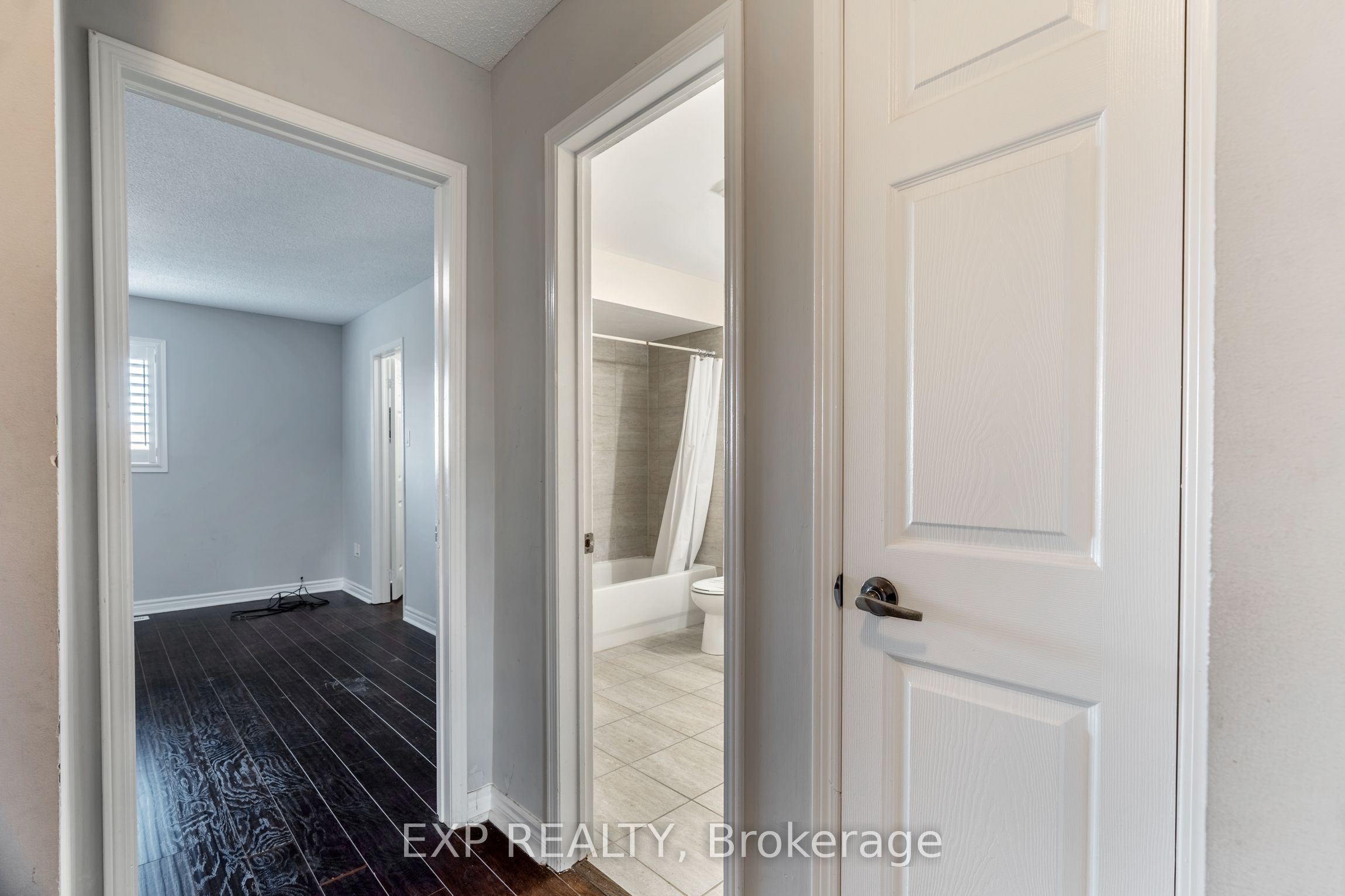 200 Cresthaven Road 45 Property Photo 9
