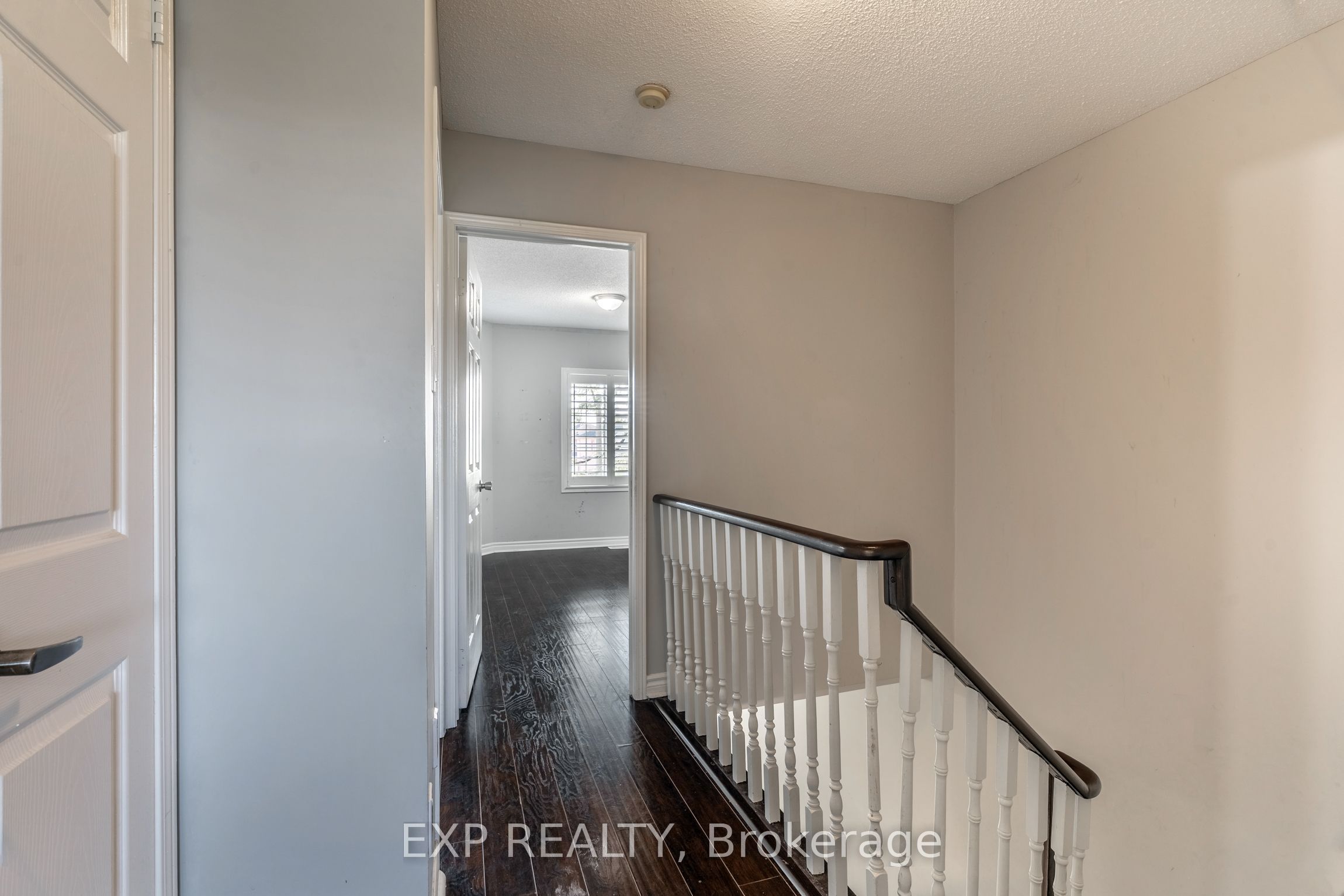 200 Cresthaven Road 45 Property Photo 13