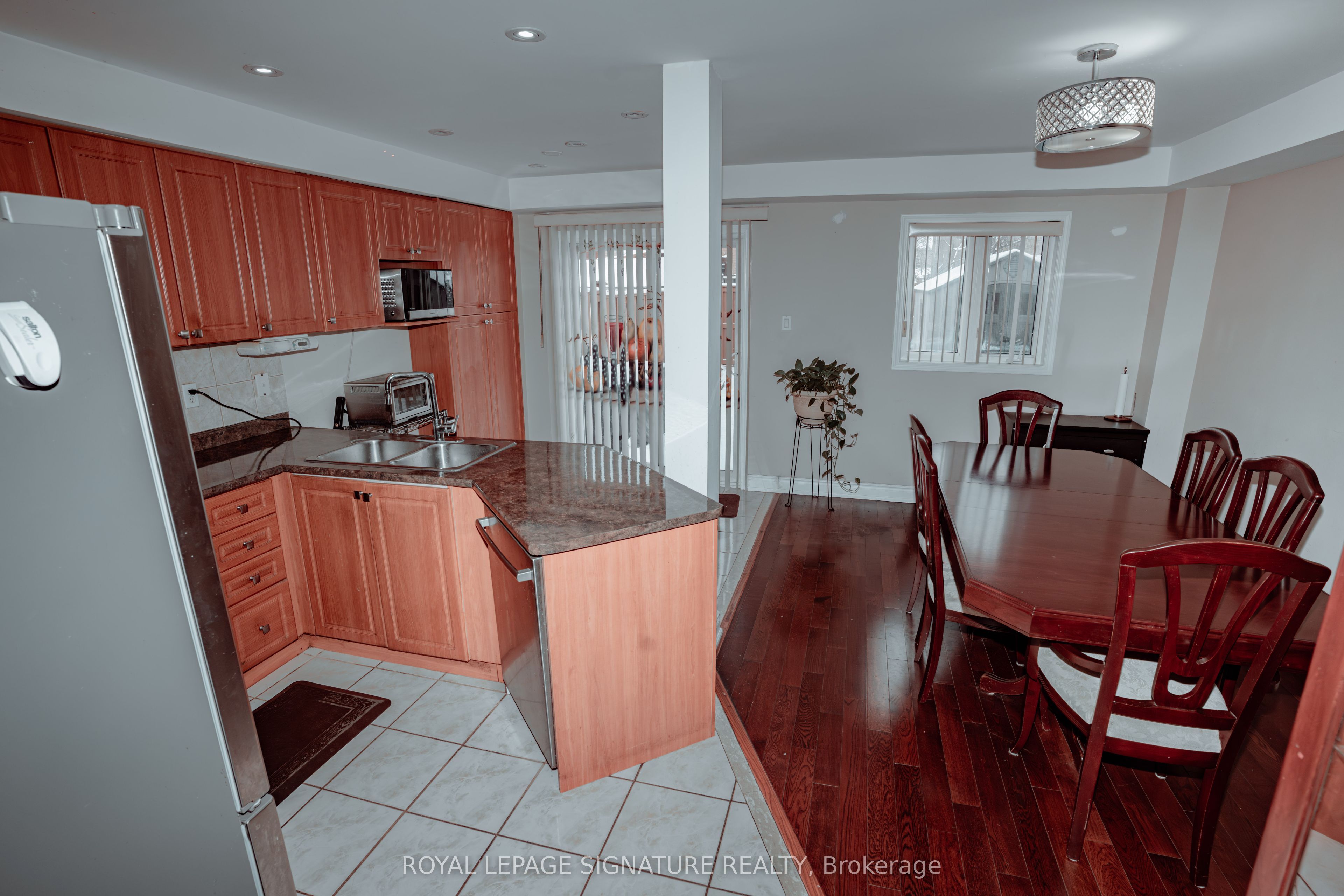 945 Mandolin Place Property Photo 7