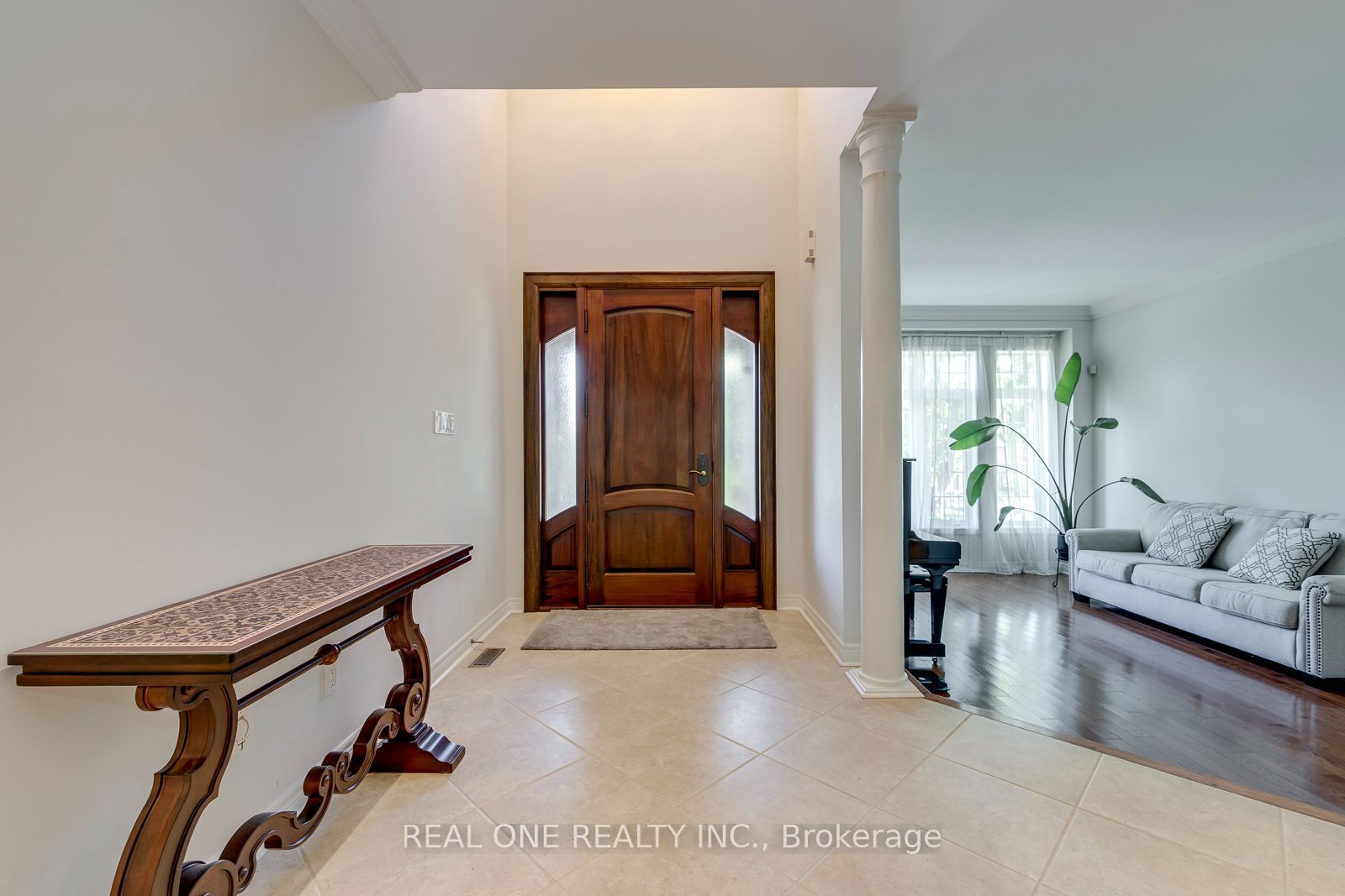2368 Presquile Drive Property Photo 6