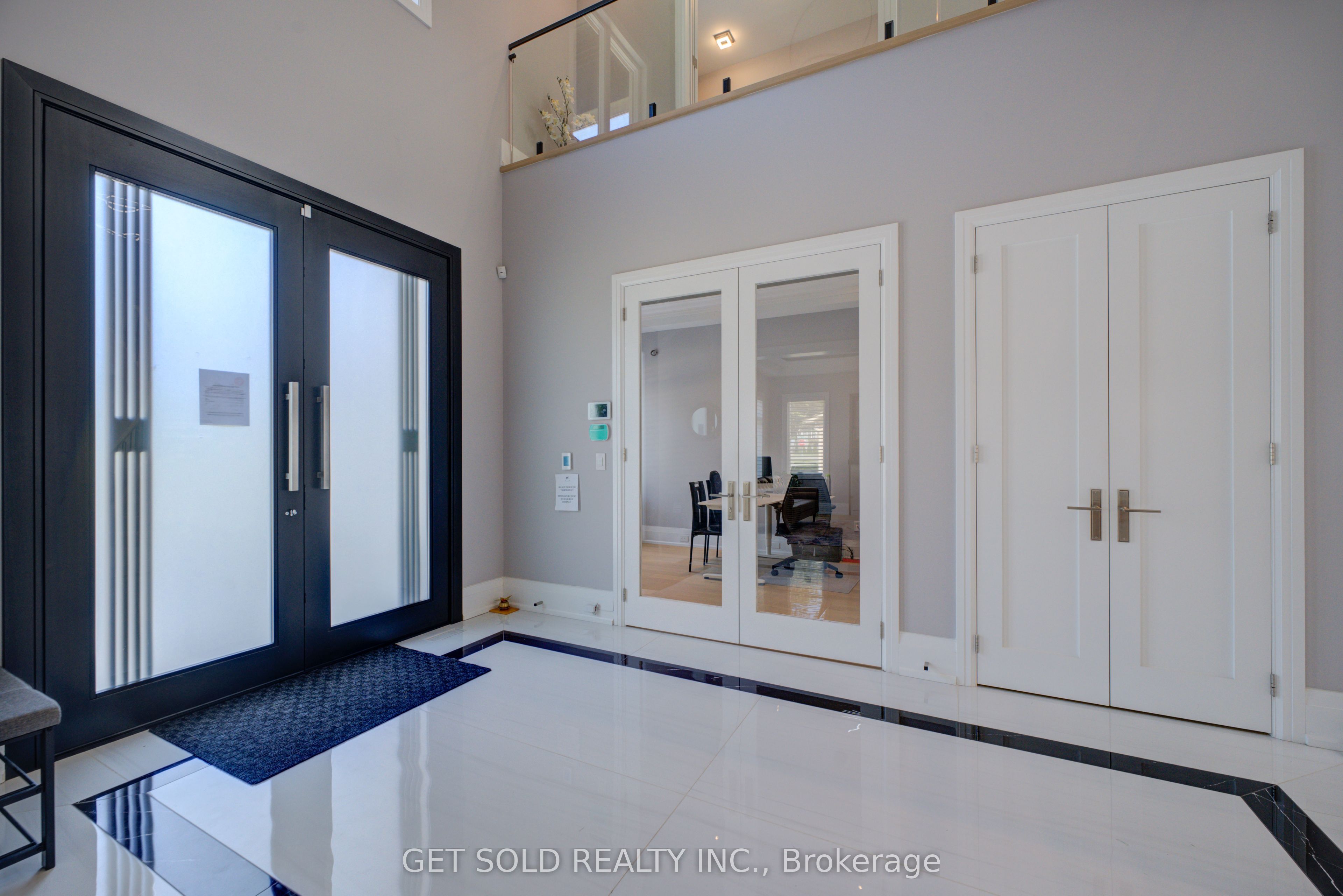 150 Wolfdale Avenue Property Photo 8