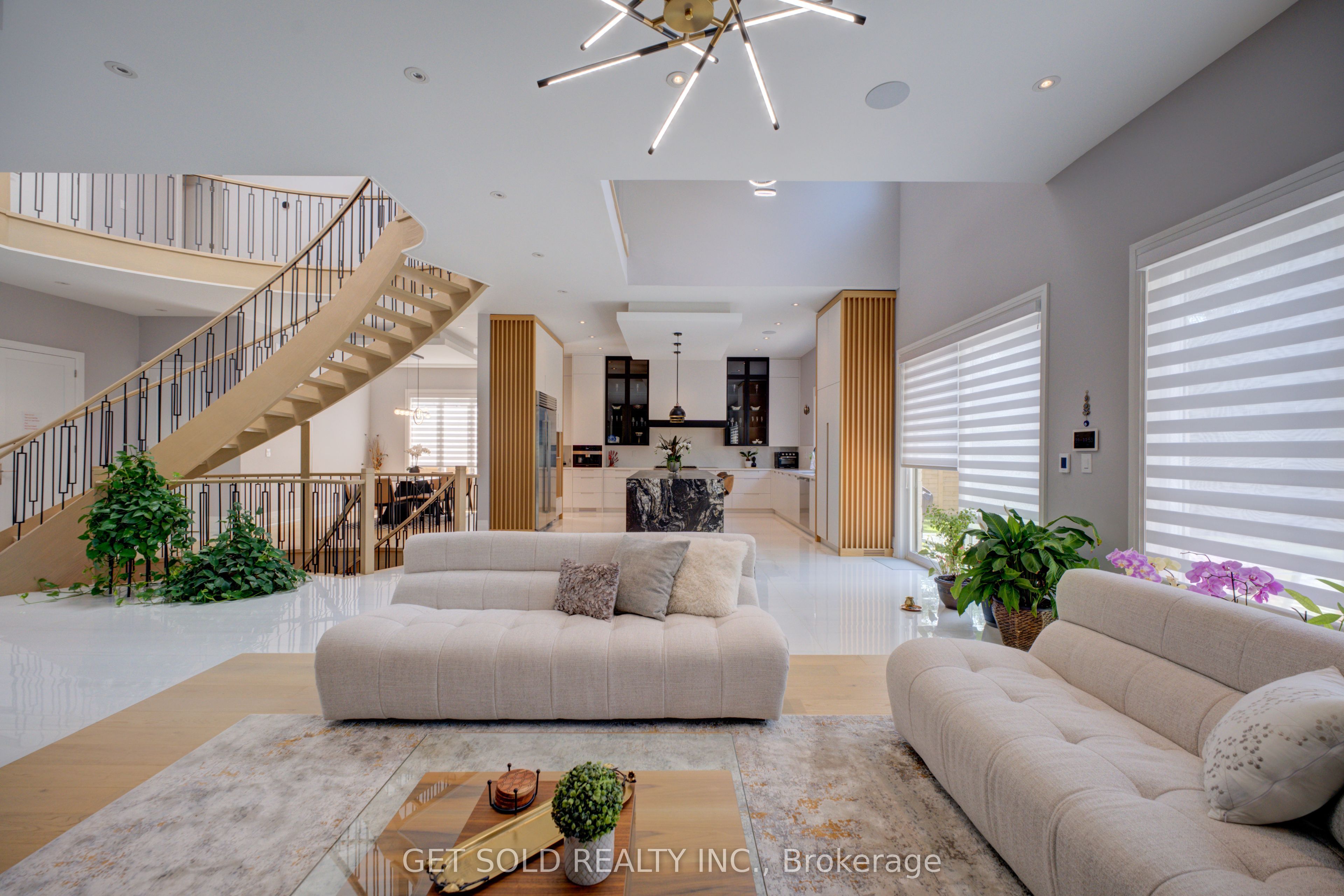 150 Wolfdale Avenue Property Photo 19