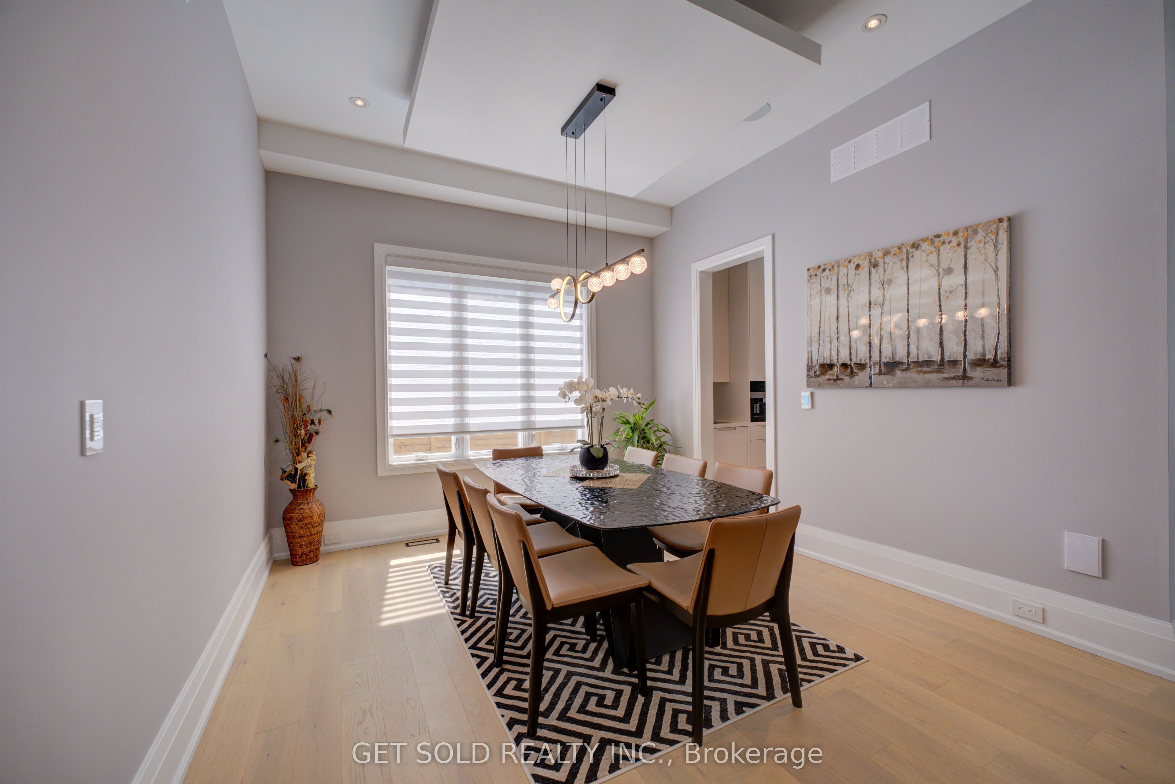 150 Wolfdale Avenue Property Photo 20