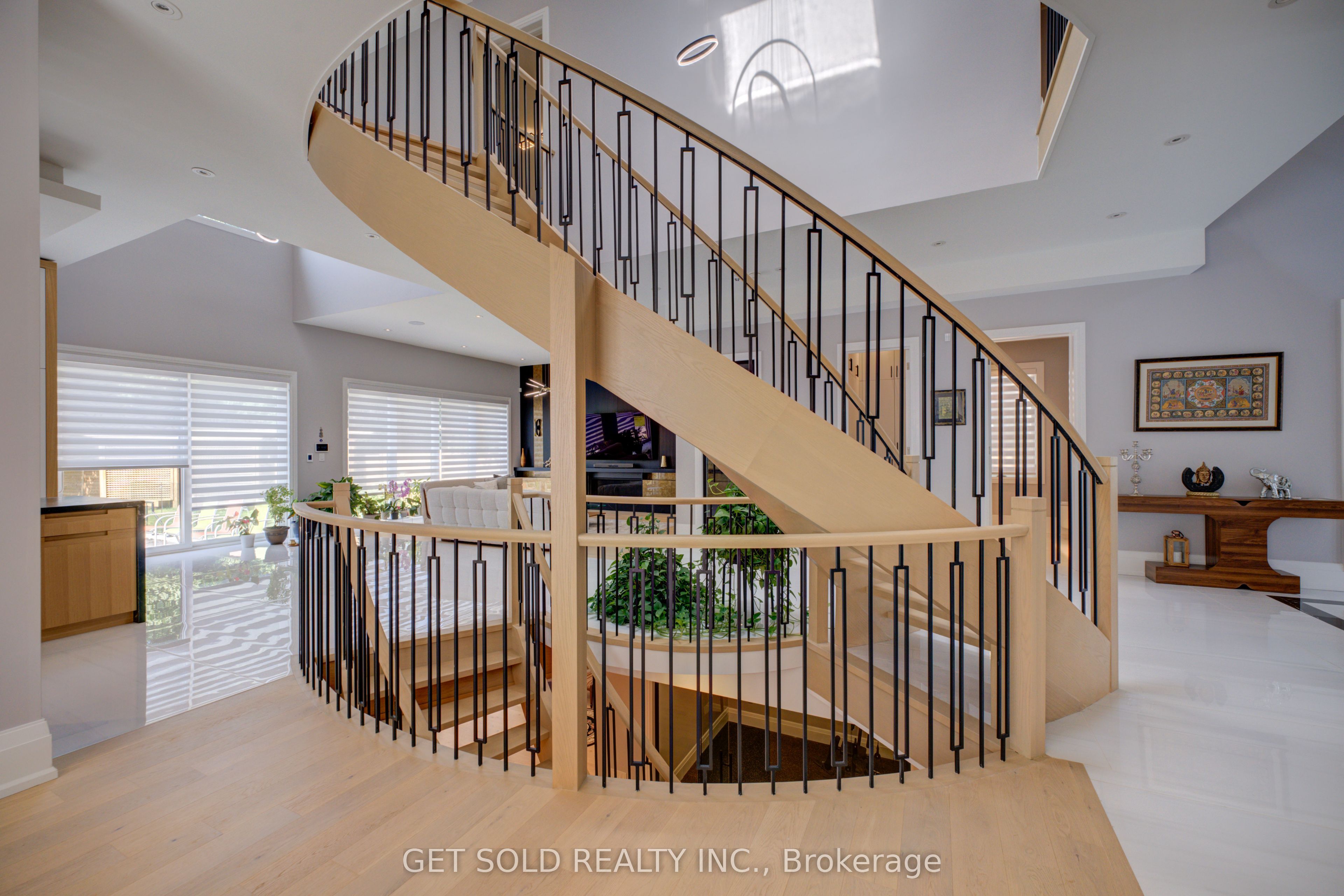 150 Wolfdale Avenue Property Photo 21
