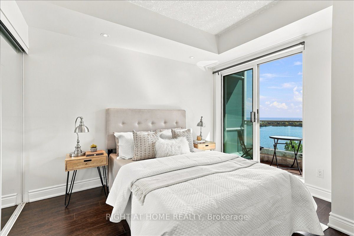 5 Marine Parade Drive 1111 Property Photo 11