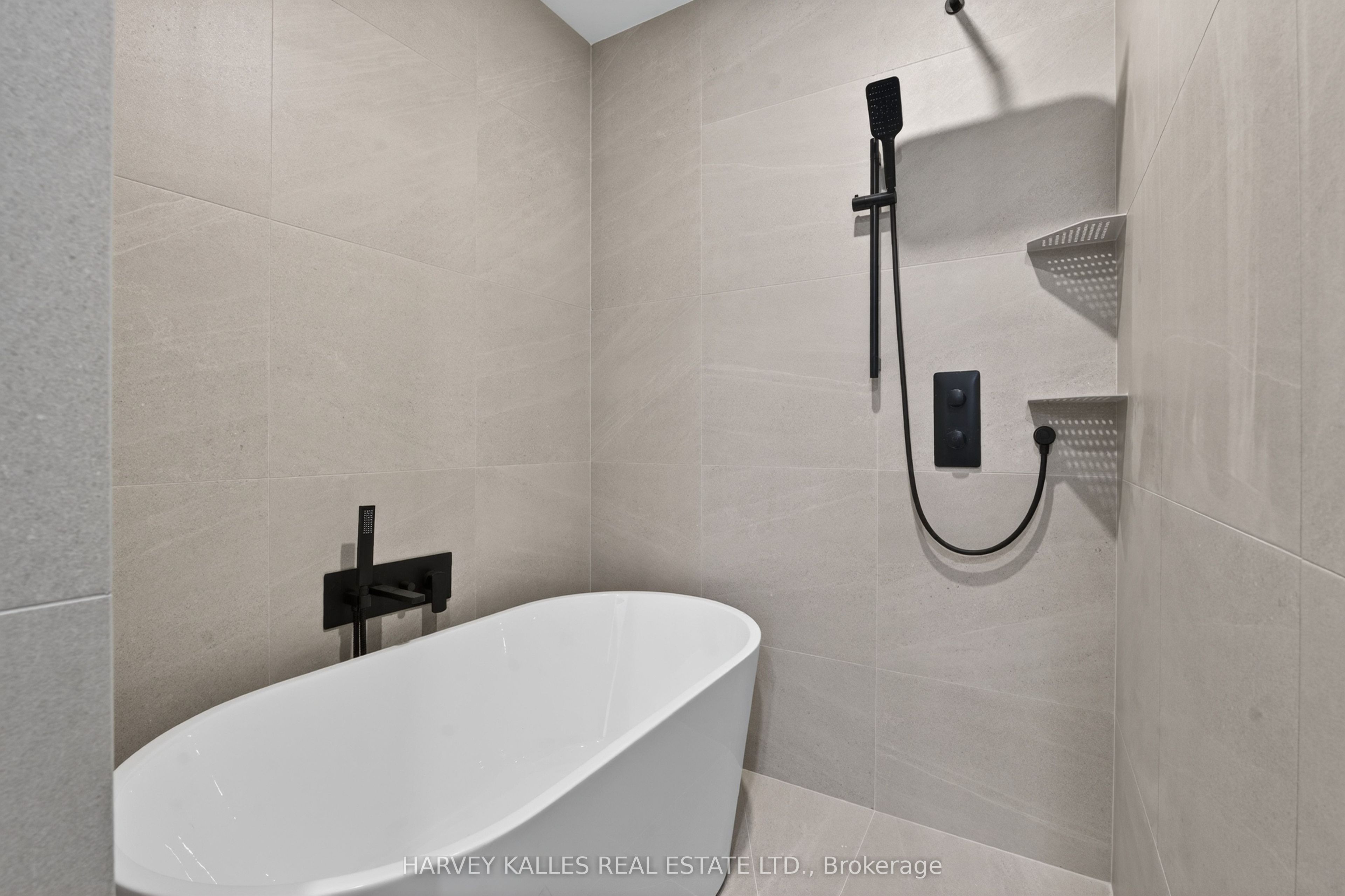 29 Peru Road Property Photo 32