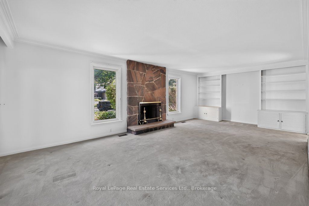 328 Dalewood Drive Property Photo 9
