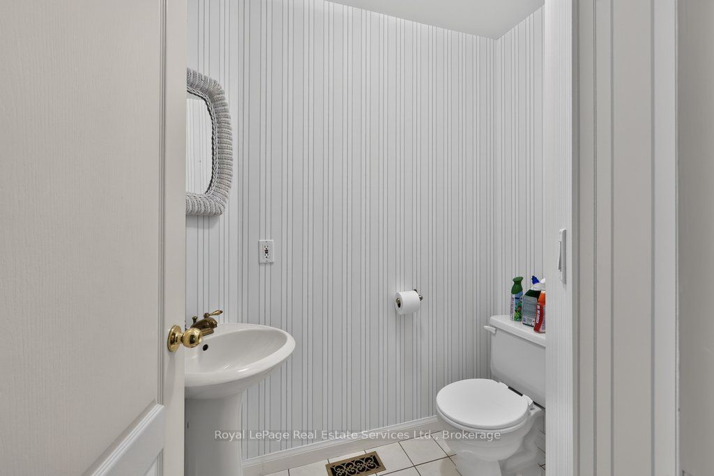 328 Dalewood Drive Property Photo 18