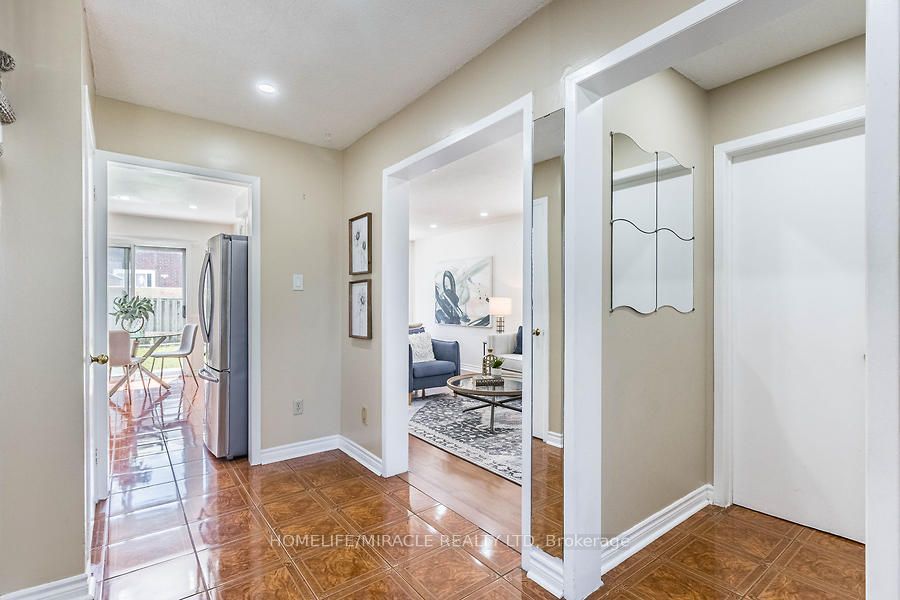 21 Tralee Street Property Photo 6
