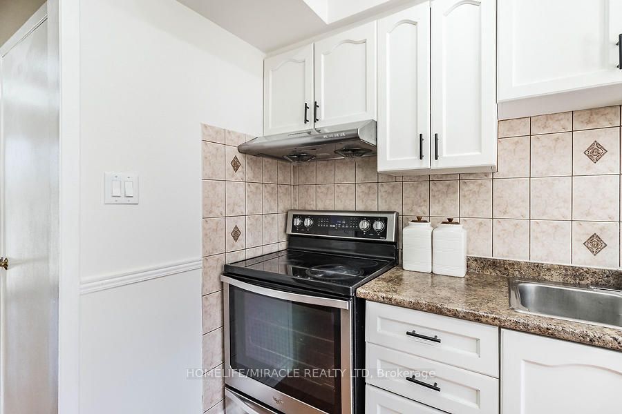 21 Tralee Street Property Photo 8