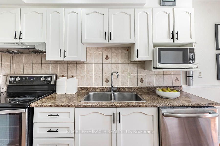 21 Tralee Street Property Photo 9