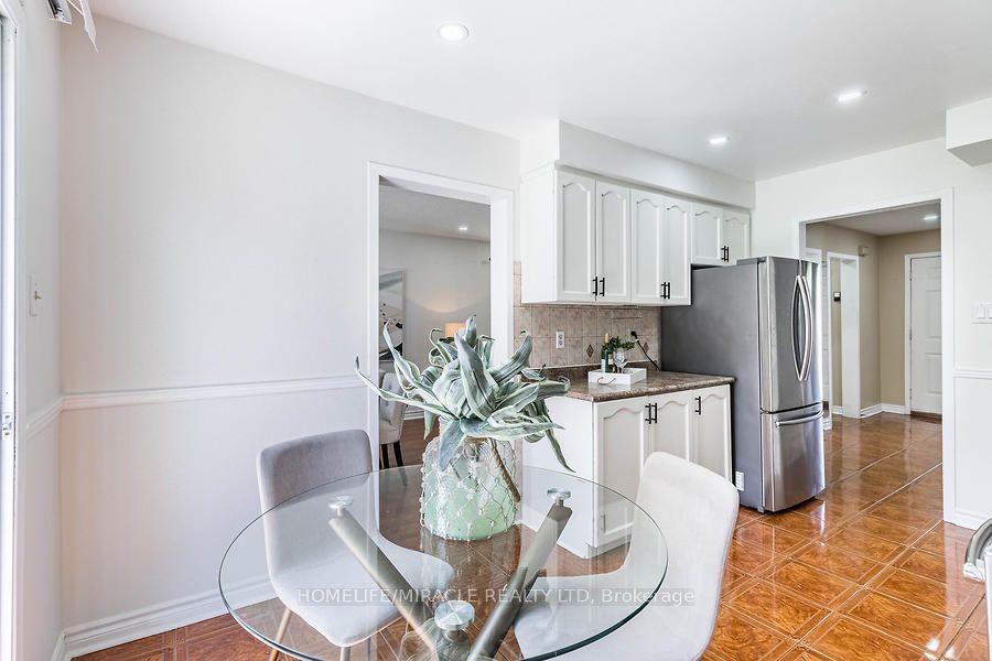 21 Tralee Street Property Photo 14