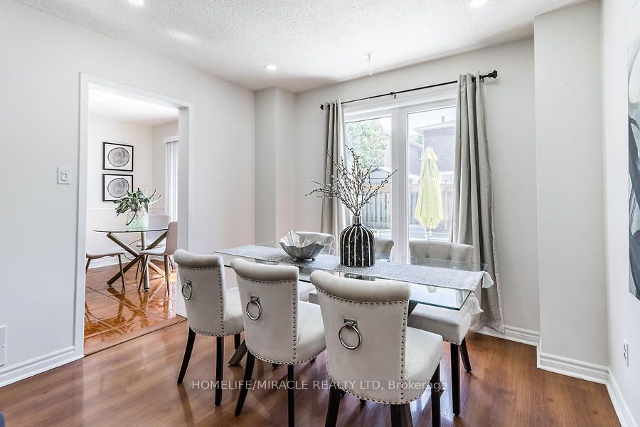 21 Tralee Street Property Photo 15