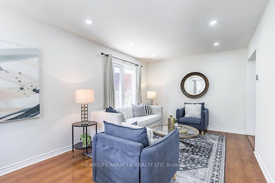 21 Tralee Street Property Photo 17