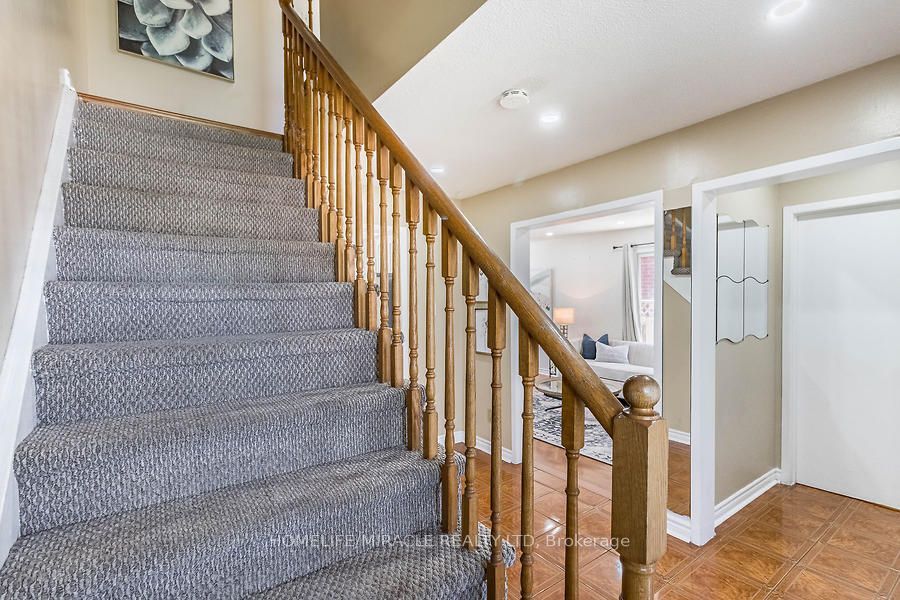 21 Tralee Street Property Photo 23