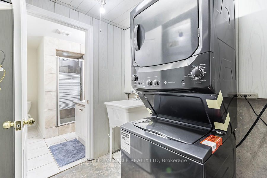 21 Tralee Street Property Photo 45