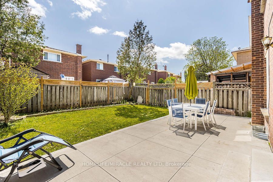 21 Tralee Street Property Photo 46