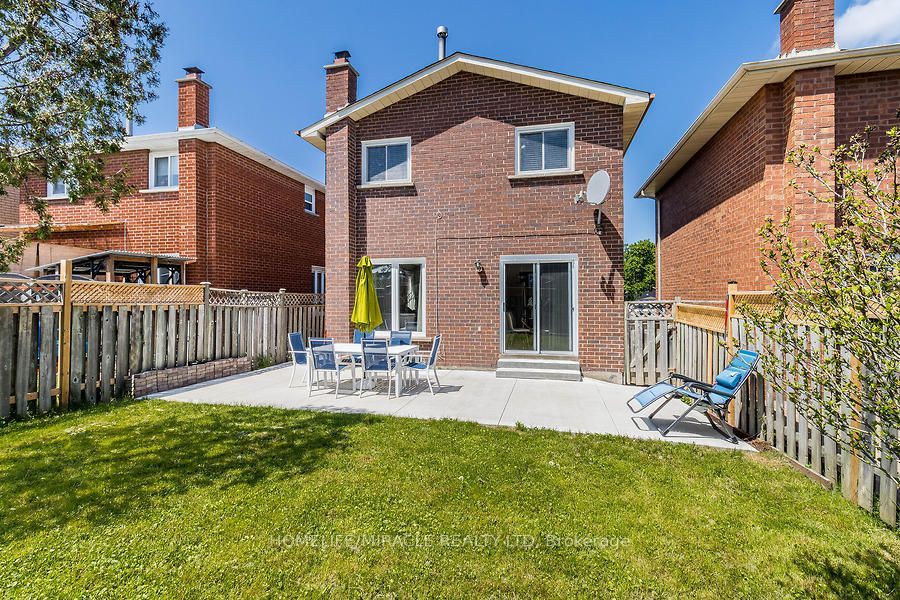 21 Tralee Street Property Photo 48