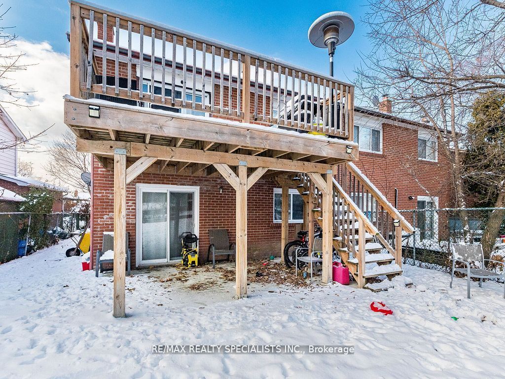 18 Ashford Court Property Photo 44