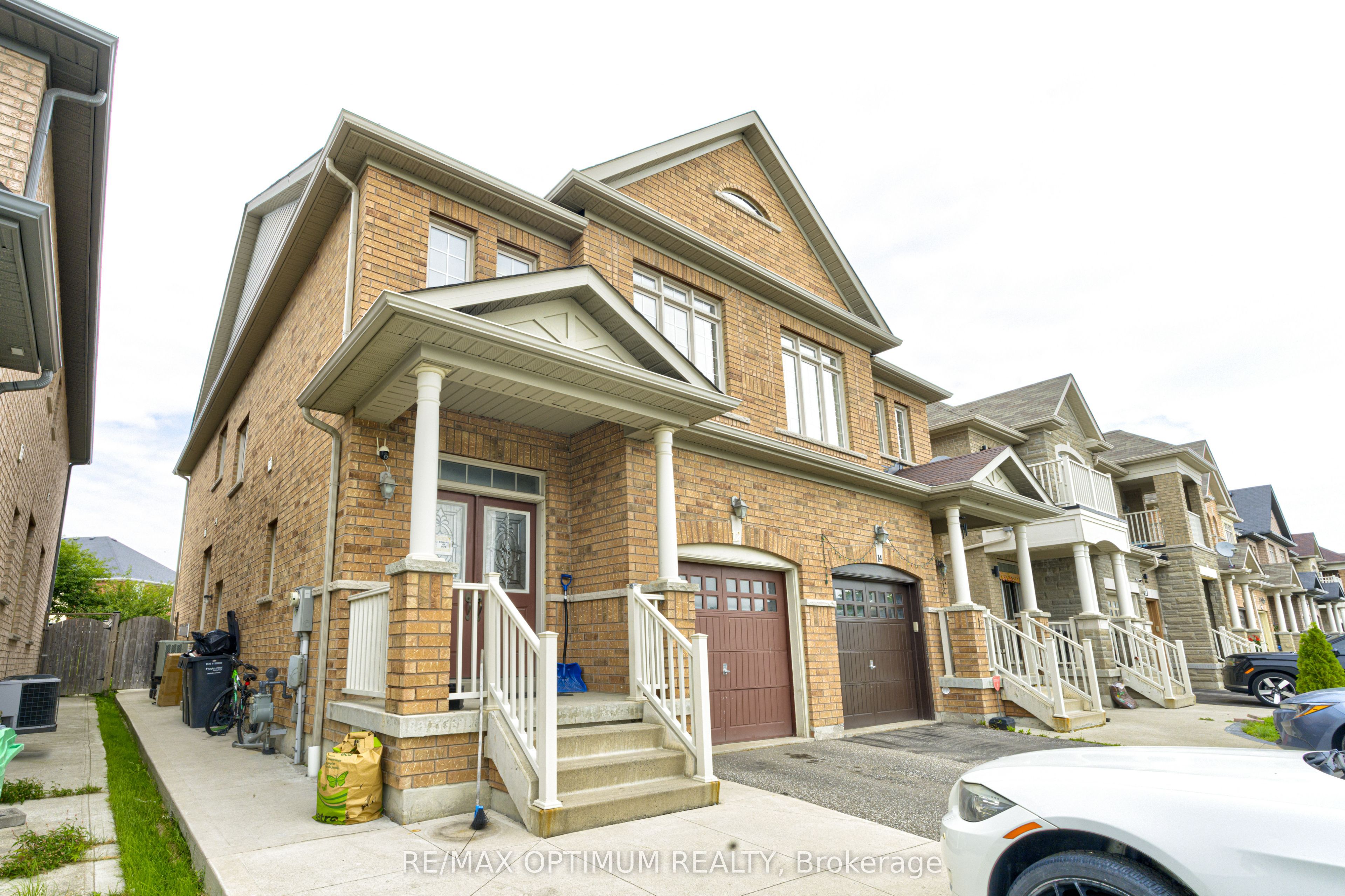 12 Franktown Drive Property Photo 4