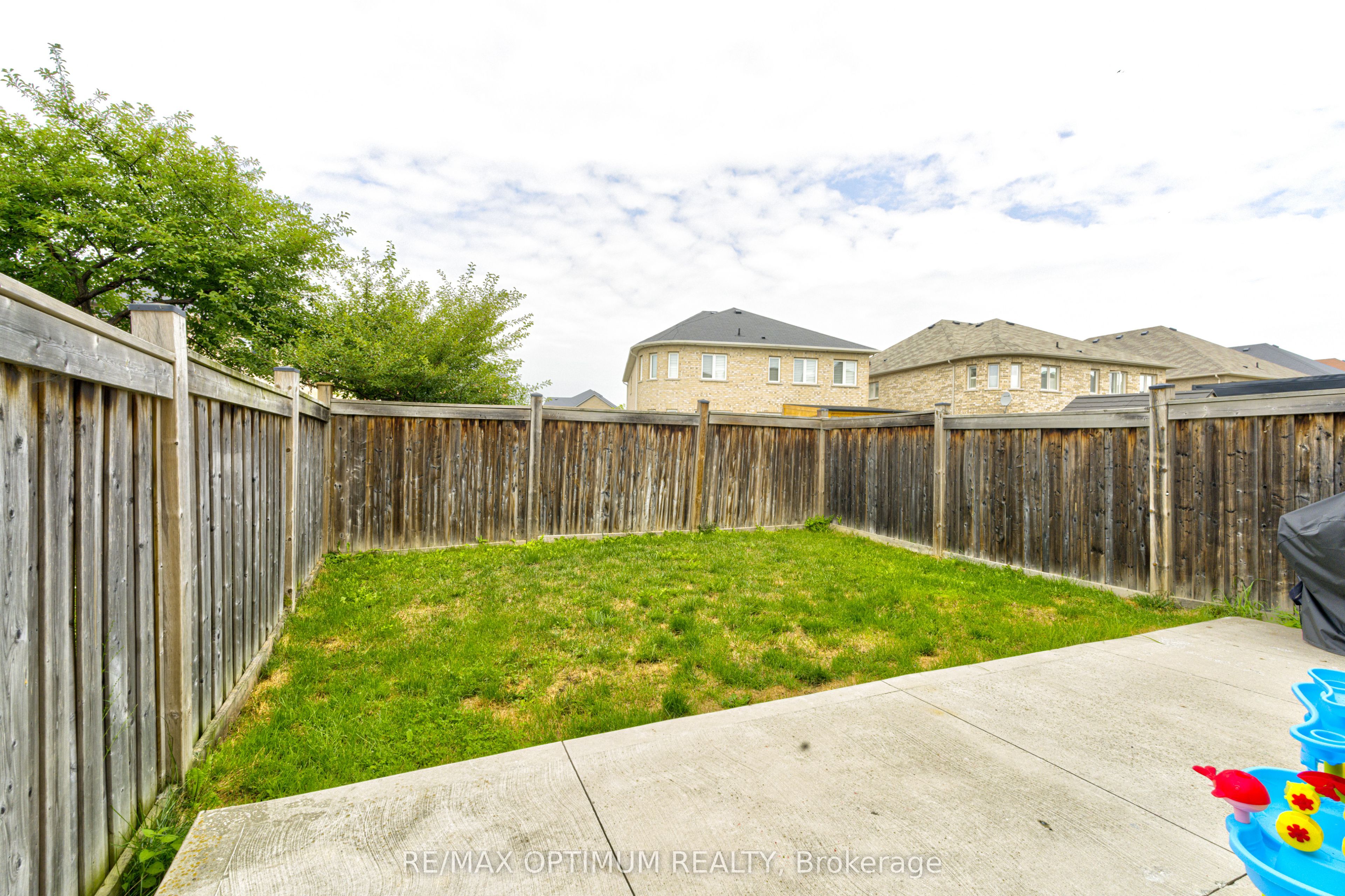 12 Franktown Drive Property Photo 20