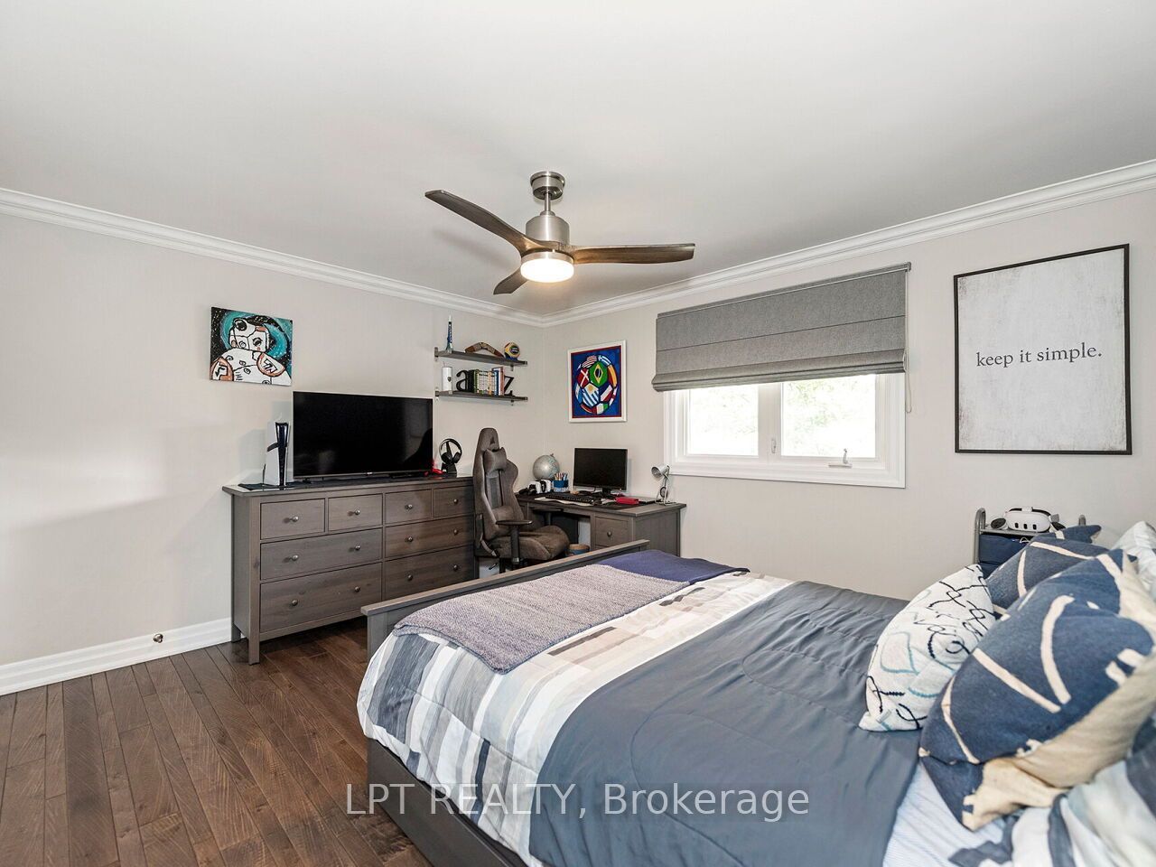 493 Tipperton Crescent Property Photo 34